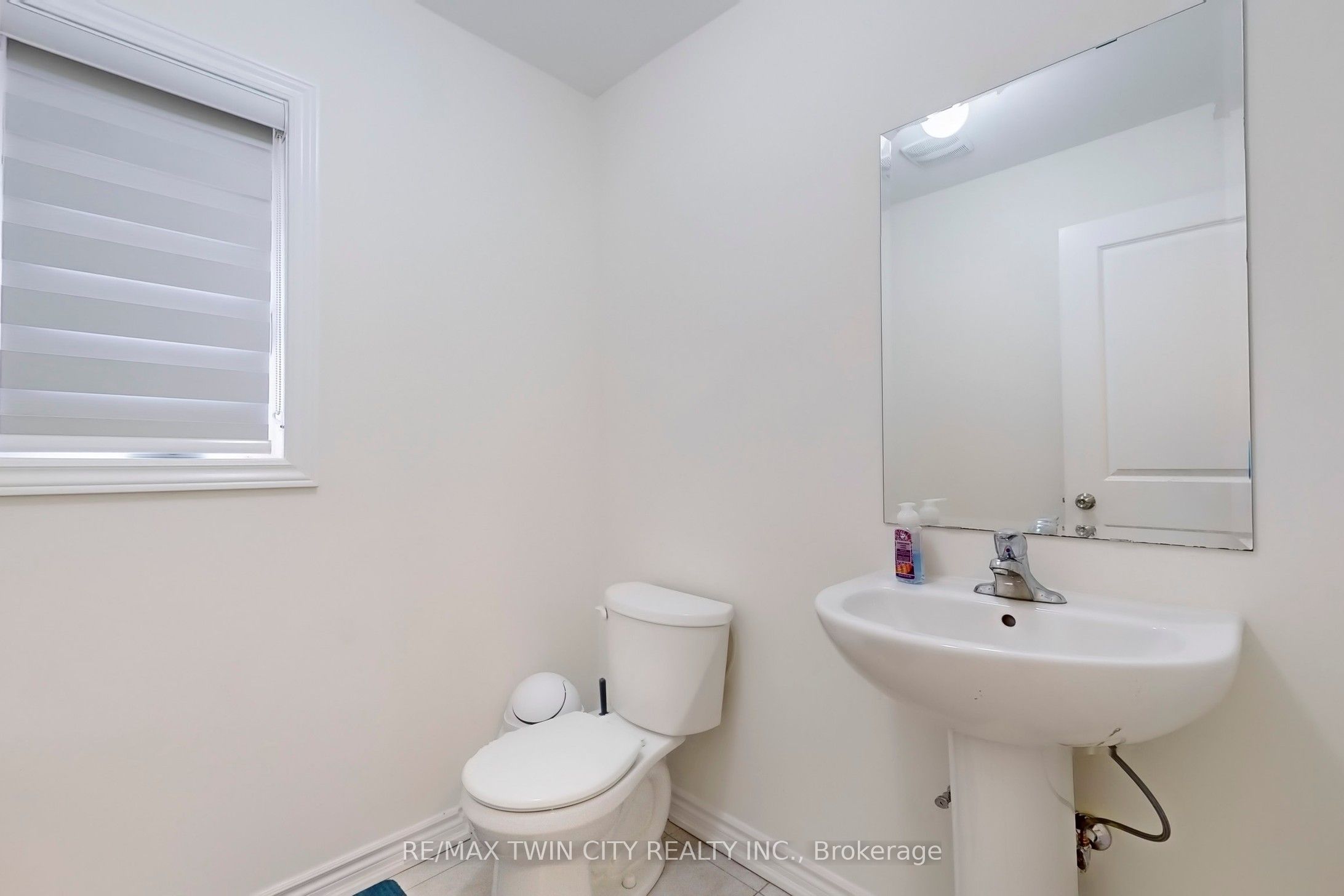 630 Lemay Grove Property Photo 28