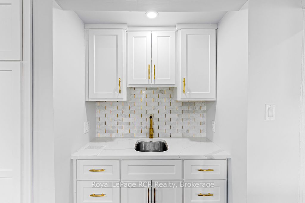 144 Loucks Lane Property Photo 8