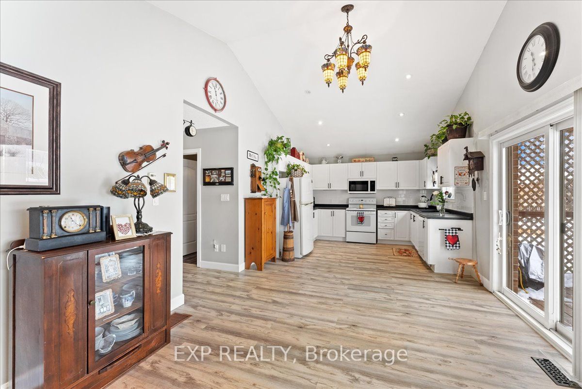 37 White Hart Lane Property Photo 16