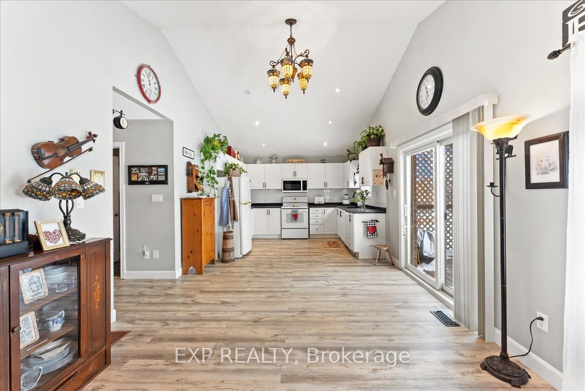 37 White Hart Lane Property Photo 17
