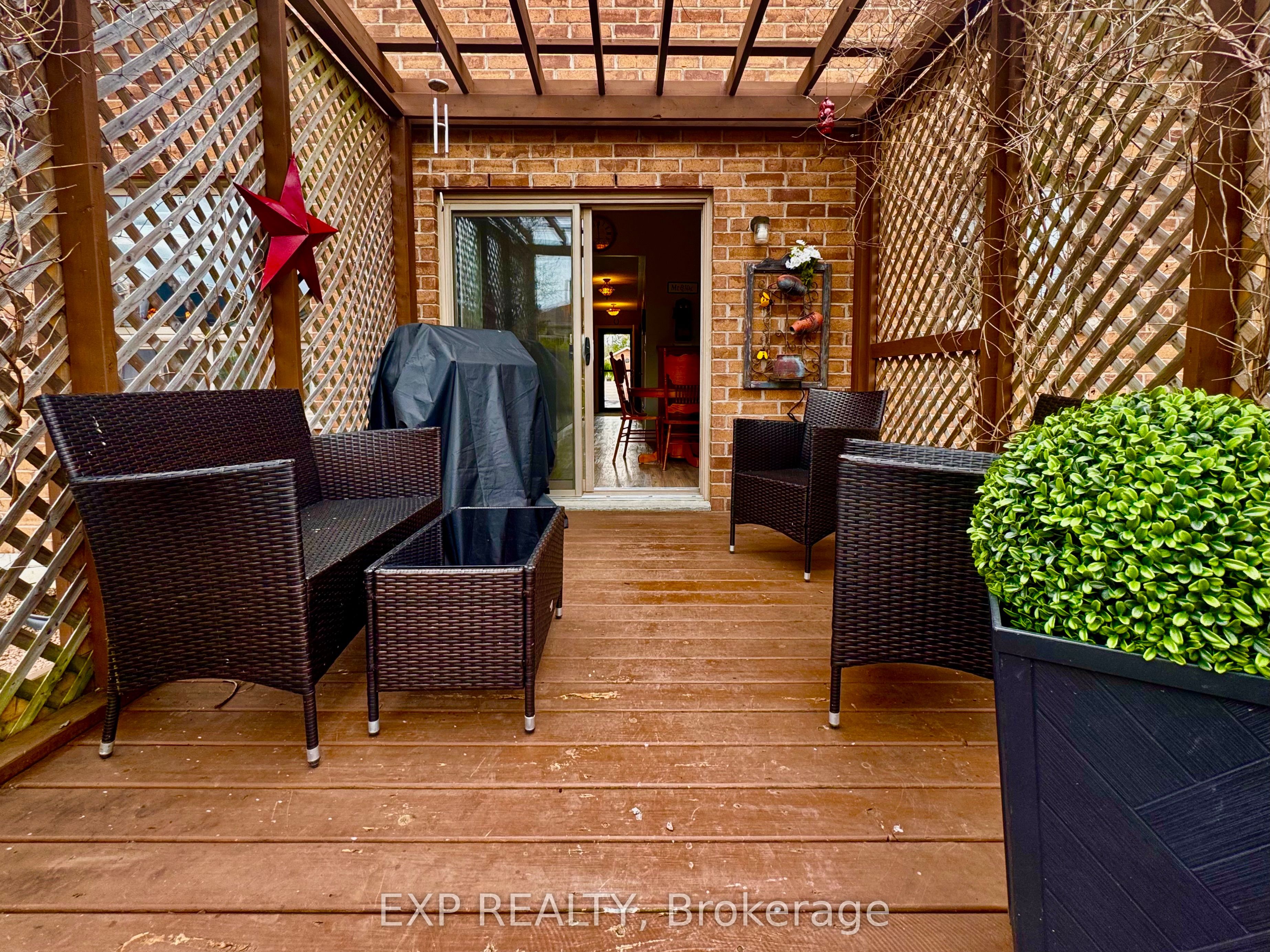 37 White Hart Lane Property Photo 29