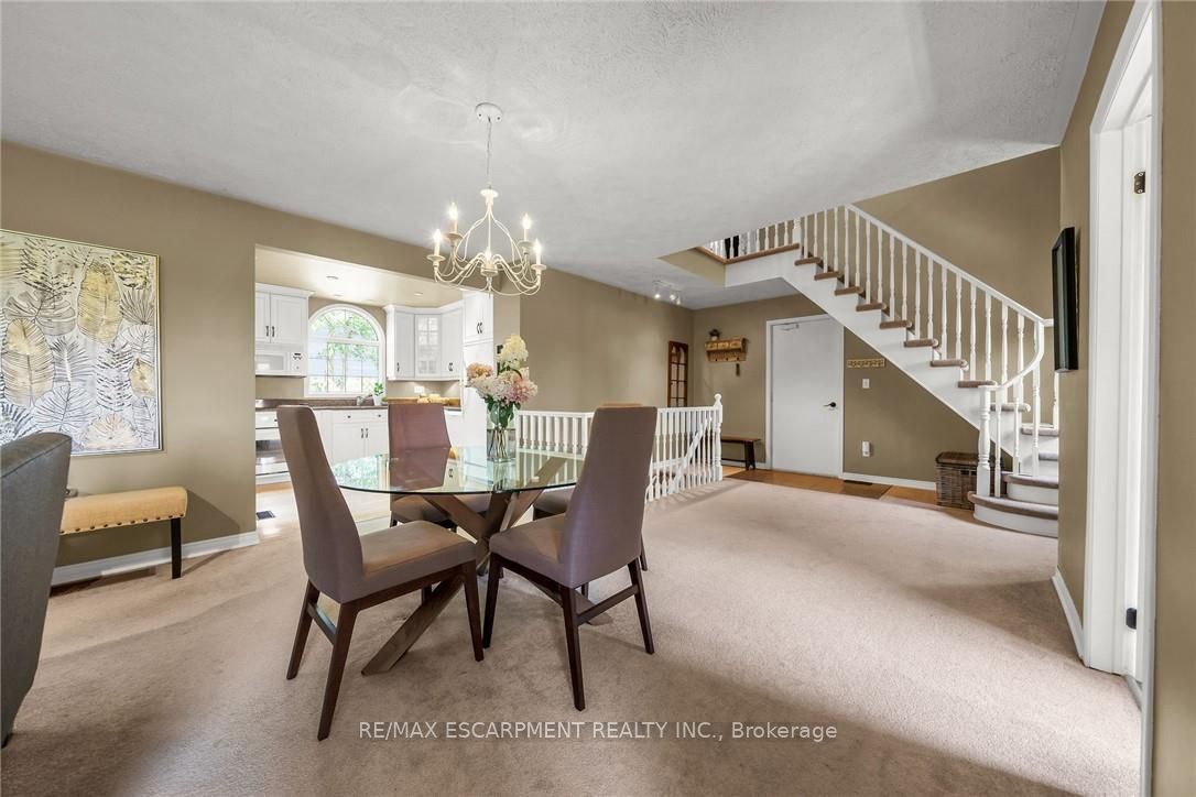 1042 River Road Property Photo 15