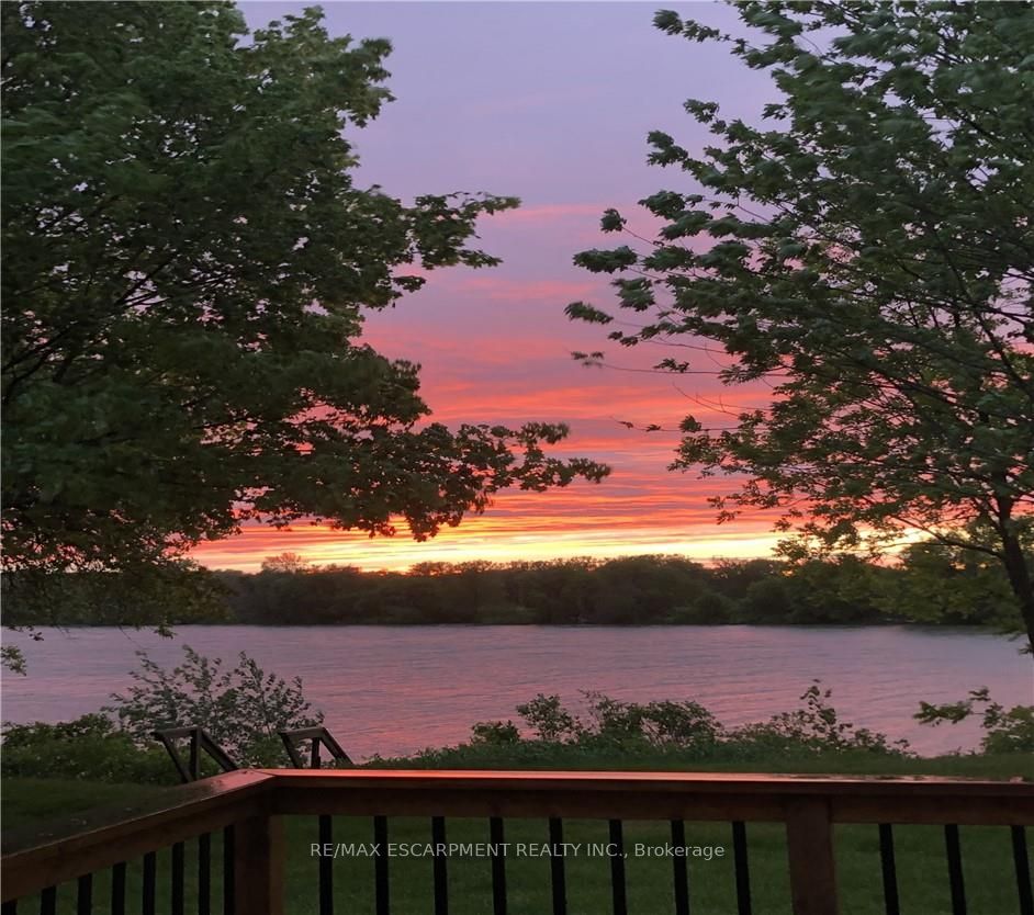 1042 River Road Property Photo 32
