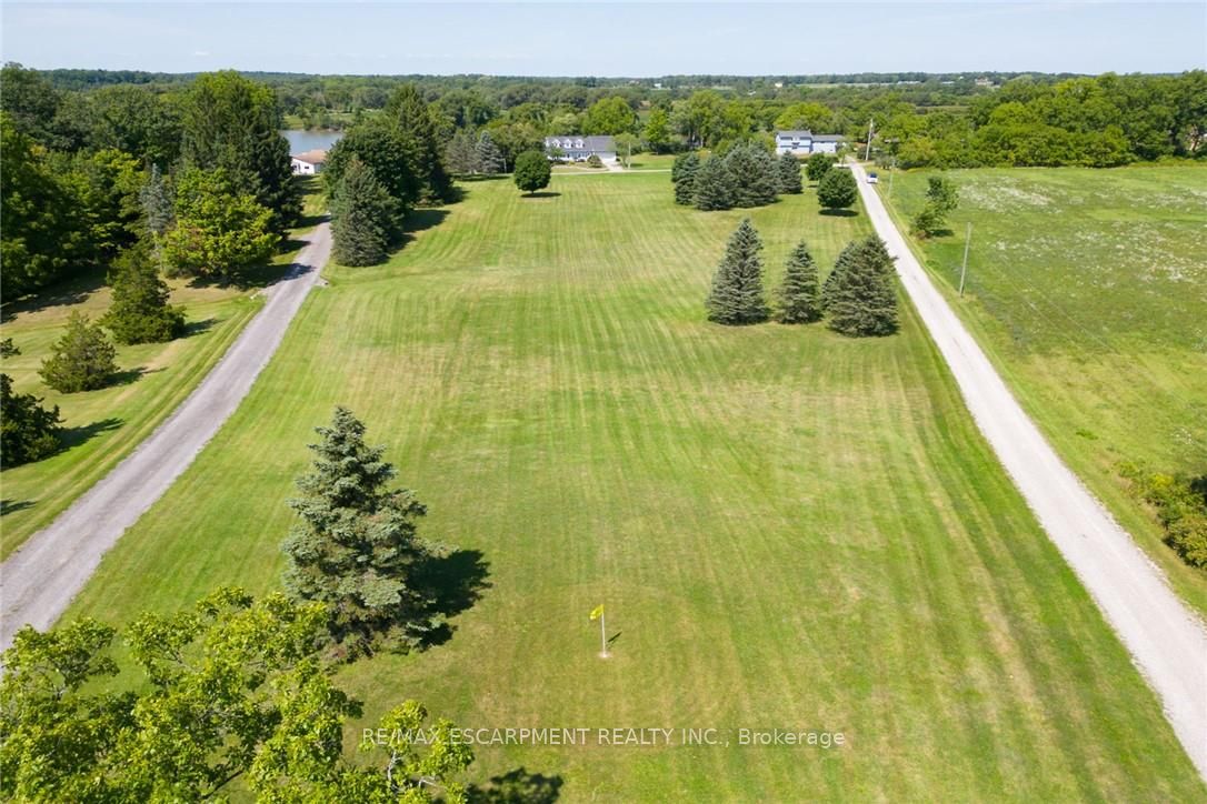 1042 River Road Property Photo 42