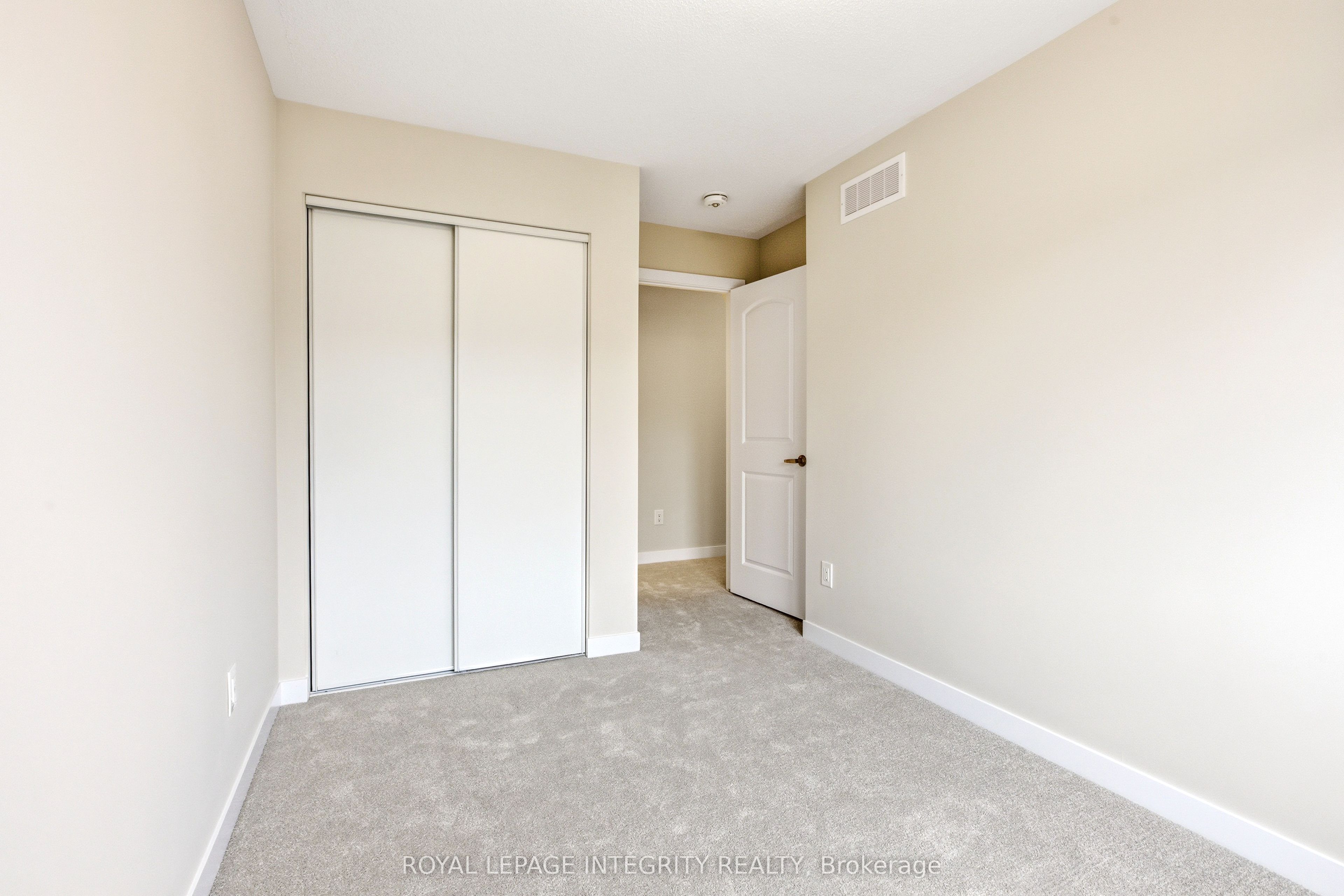 418 Les Emmerson Drive Property Photo 29