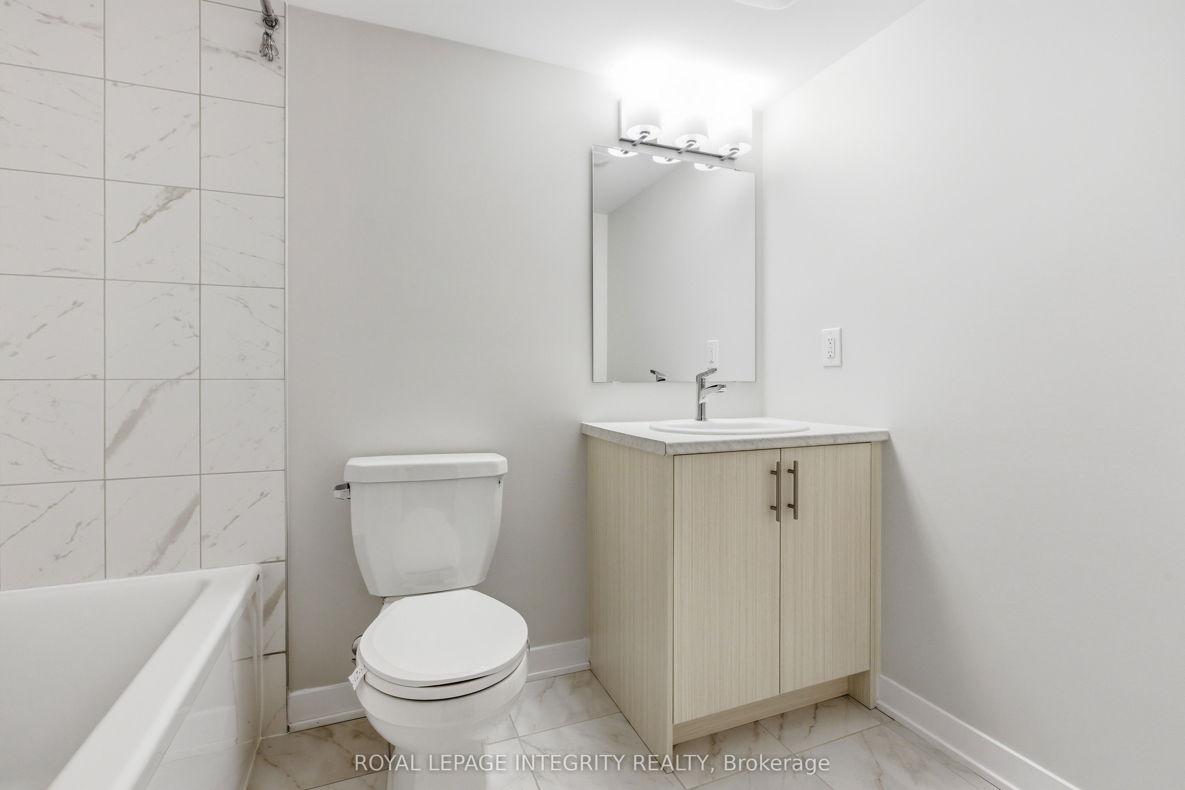 418 Les Emmerson Drive Property Photo 37