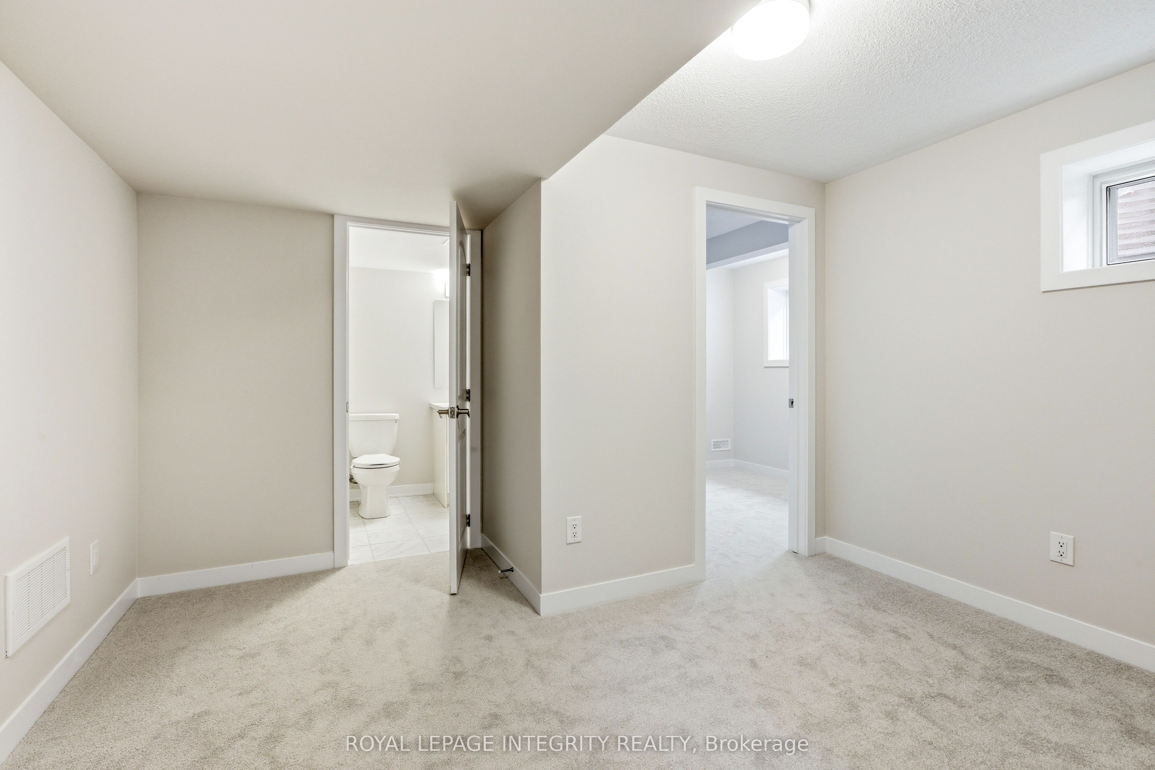 418 Les Emmerson Drive Property Photo 40