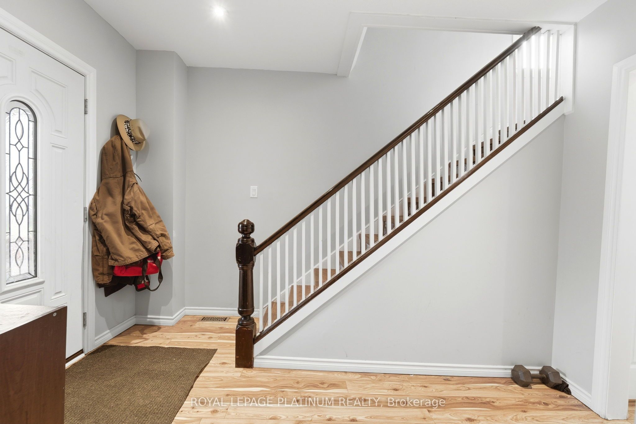 99 Robins Avenue Property Photo 5