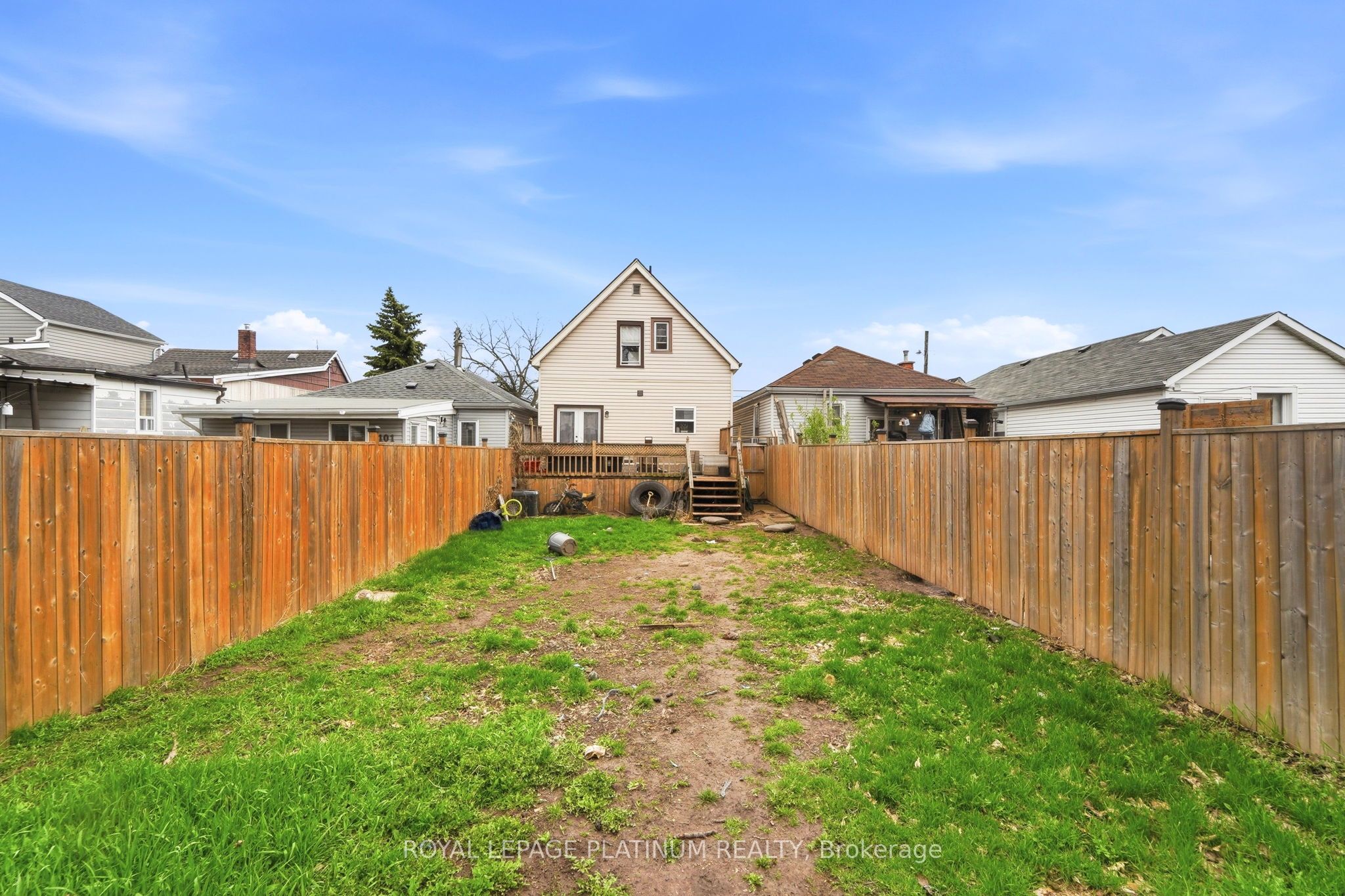 99 Robins Avenue Property Photo 25