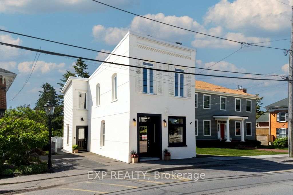 297 Main Street Property Photo 1