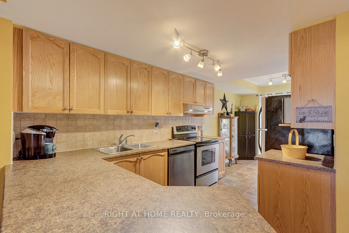 128 Bonfield Private 47 Property Photo 5