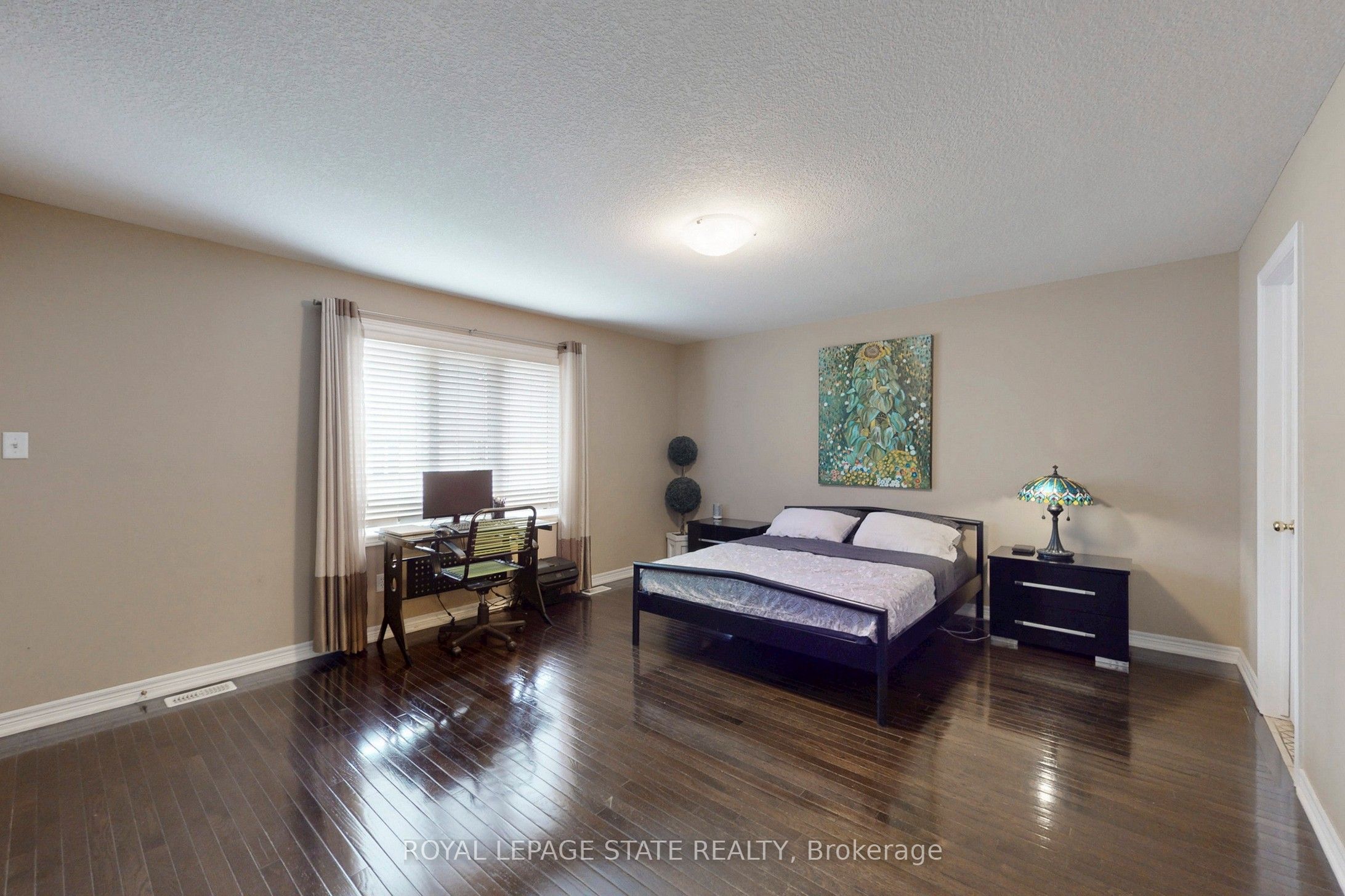 34 Forest Valley Crescent Property Photo 24