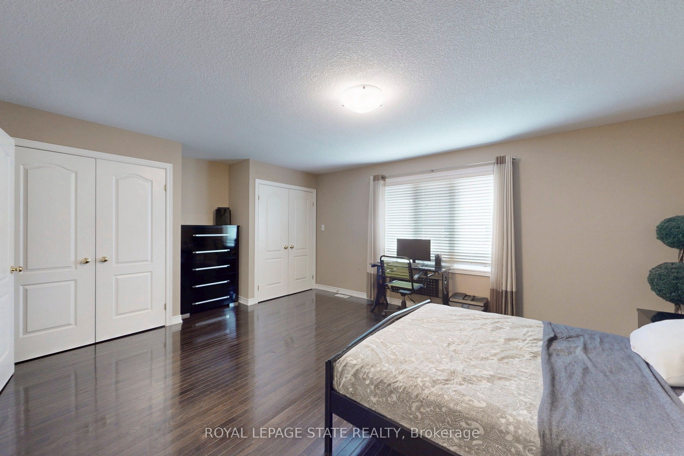 34 Forest Valley Crescent Property Photo 26