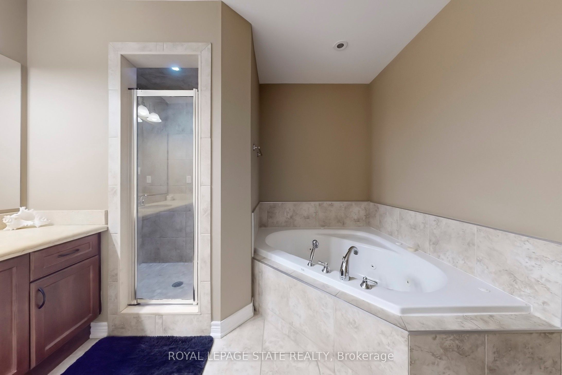 34 Forest Valley Crescent Property Photo 30