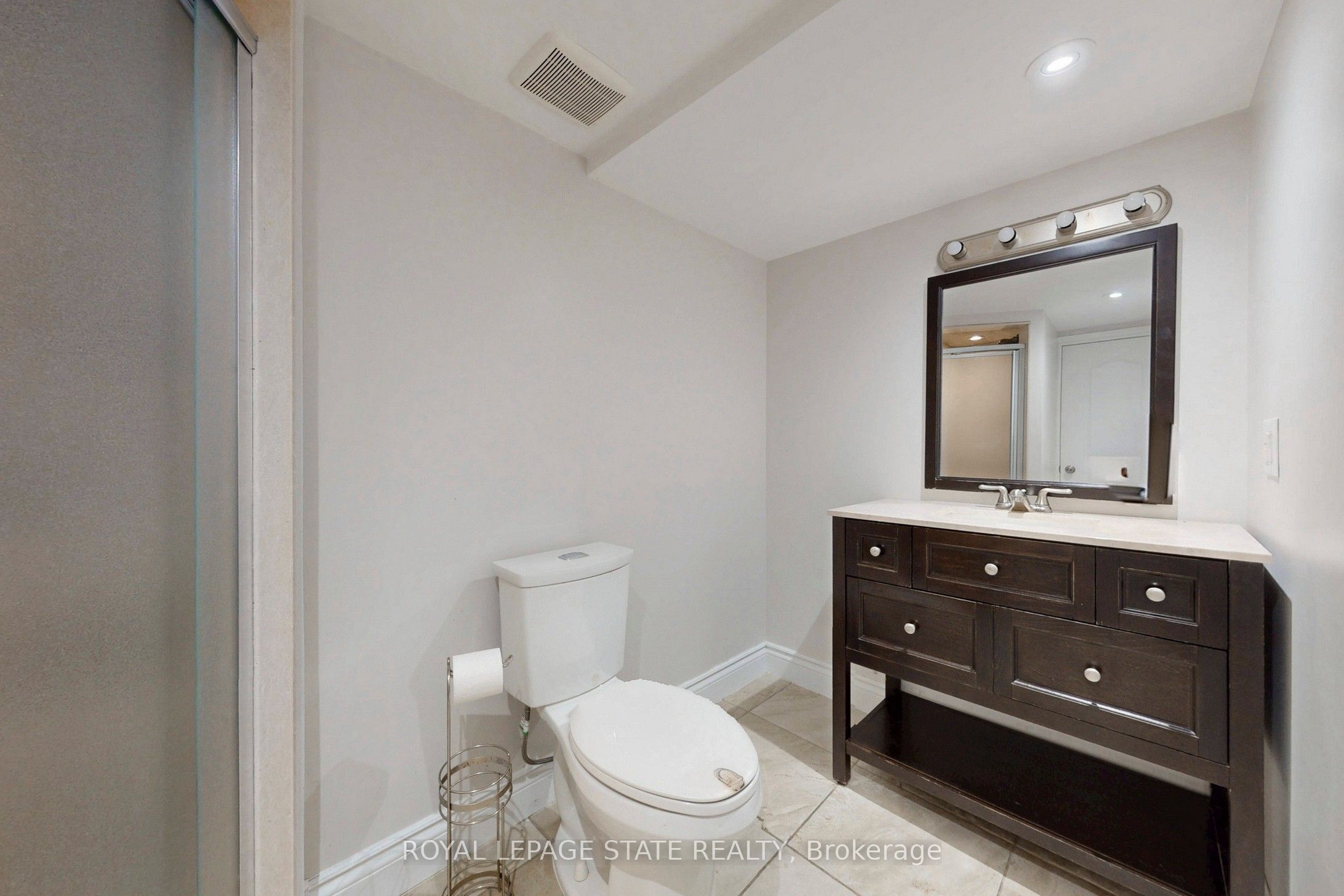 34 Forest Valley Crescent Property Photo 40