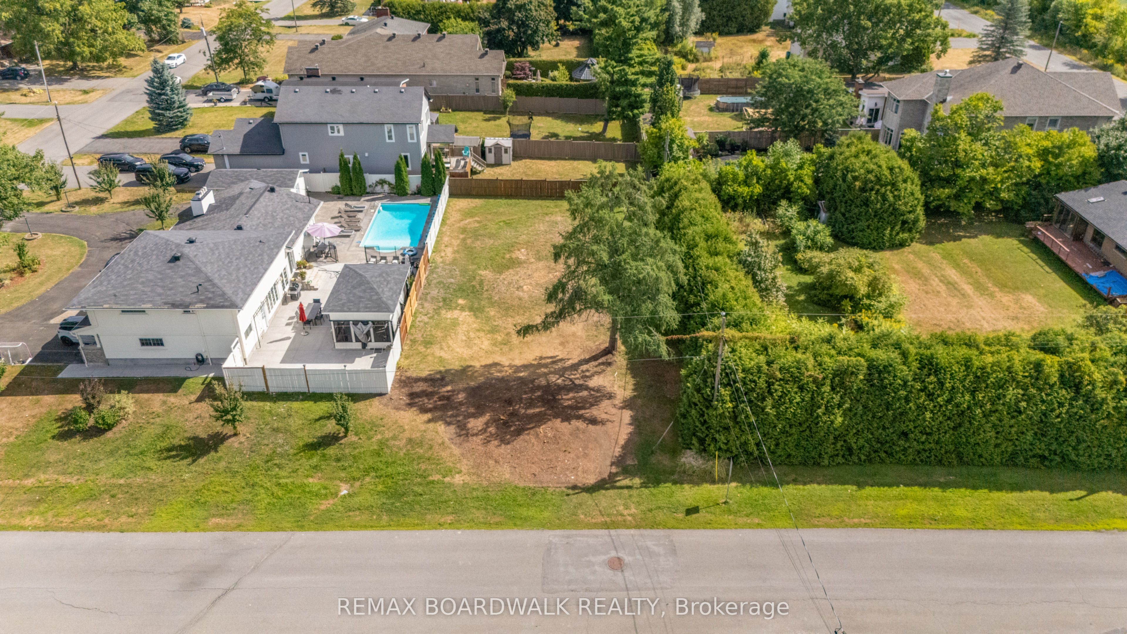 9 Doris Avenue Property Photo 5