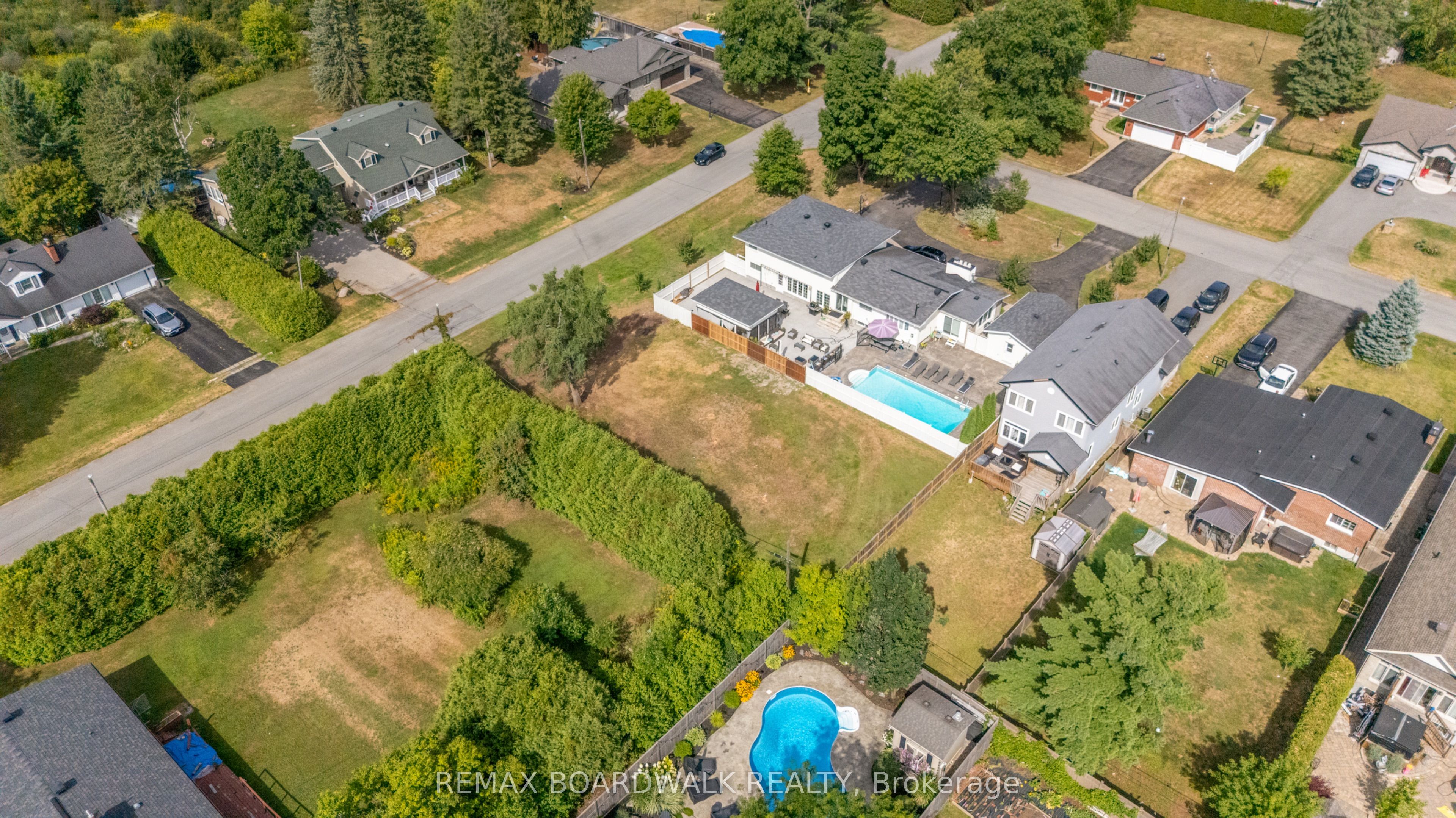 9 Doris Avenue Property Photo 7
