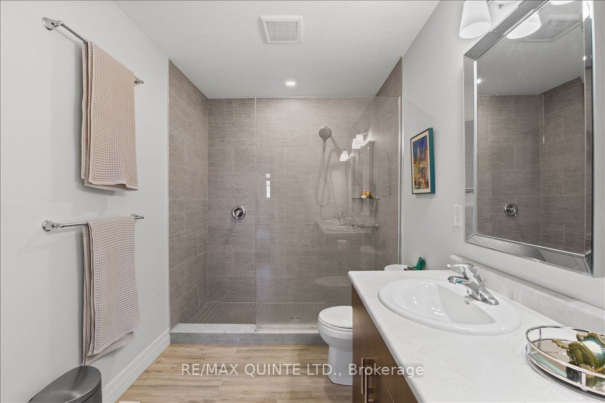 6 Granby Court Property Photo 25