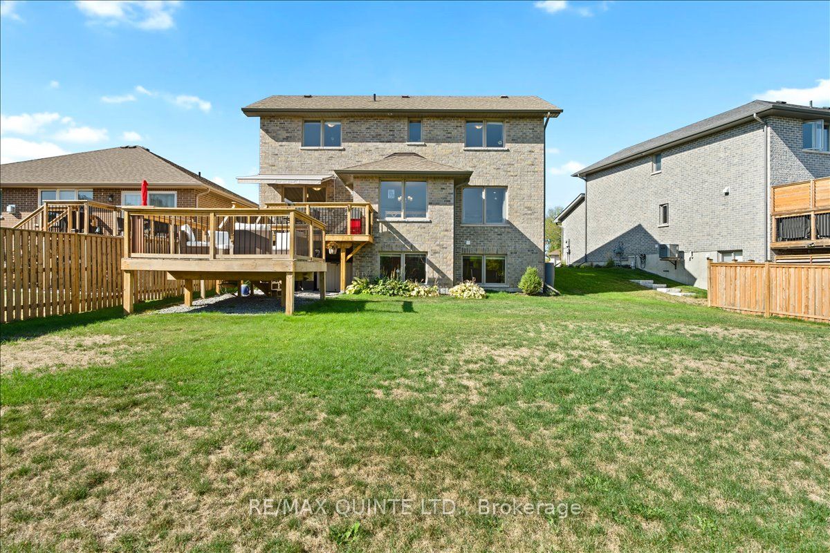 6 Granby Court Property Photo 42