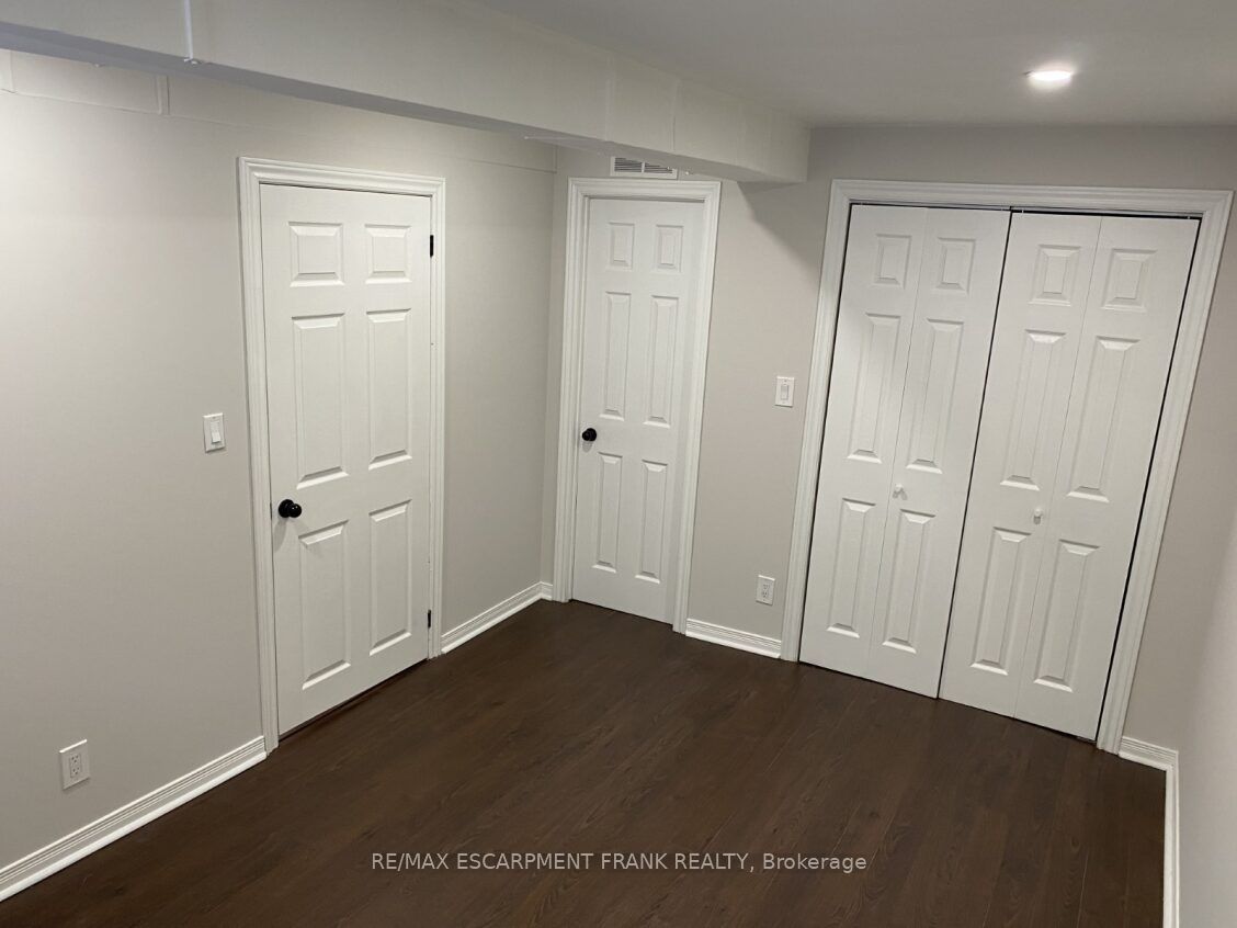 86 Chatham Street Lower Property Photo 17