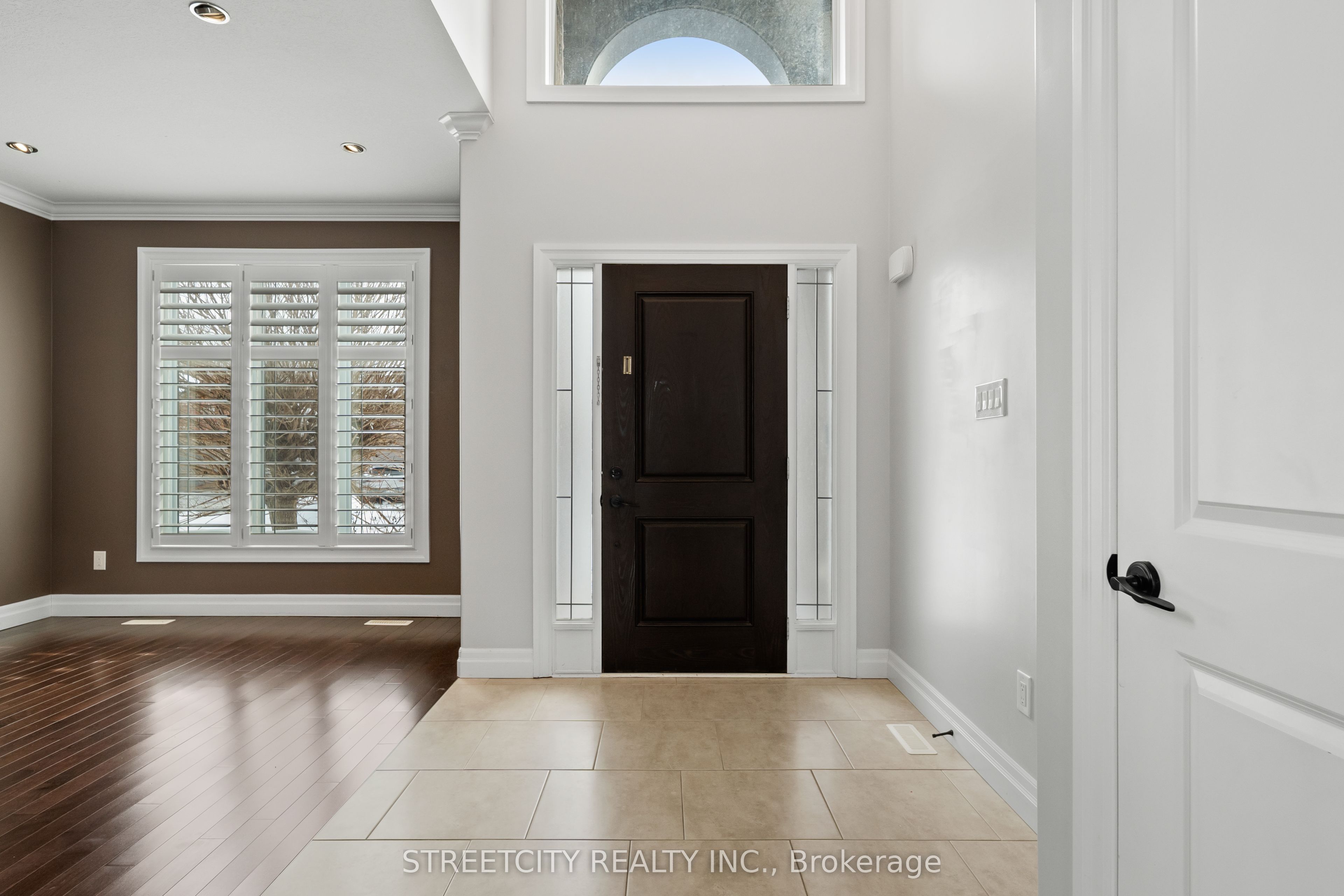 6540 Upper Canada Cross Property Photo 3