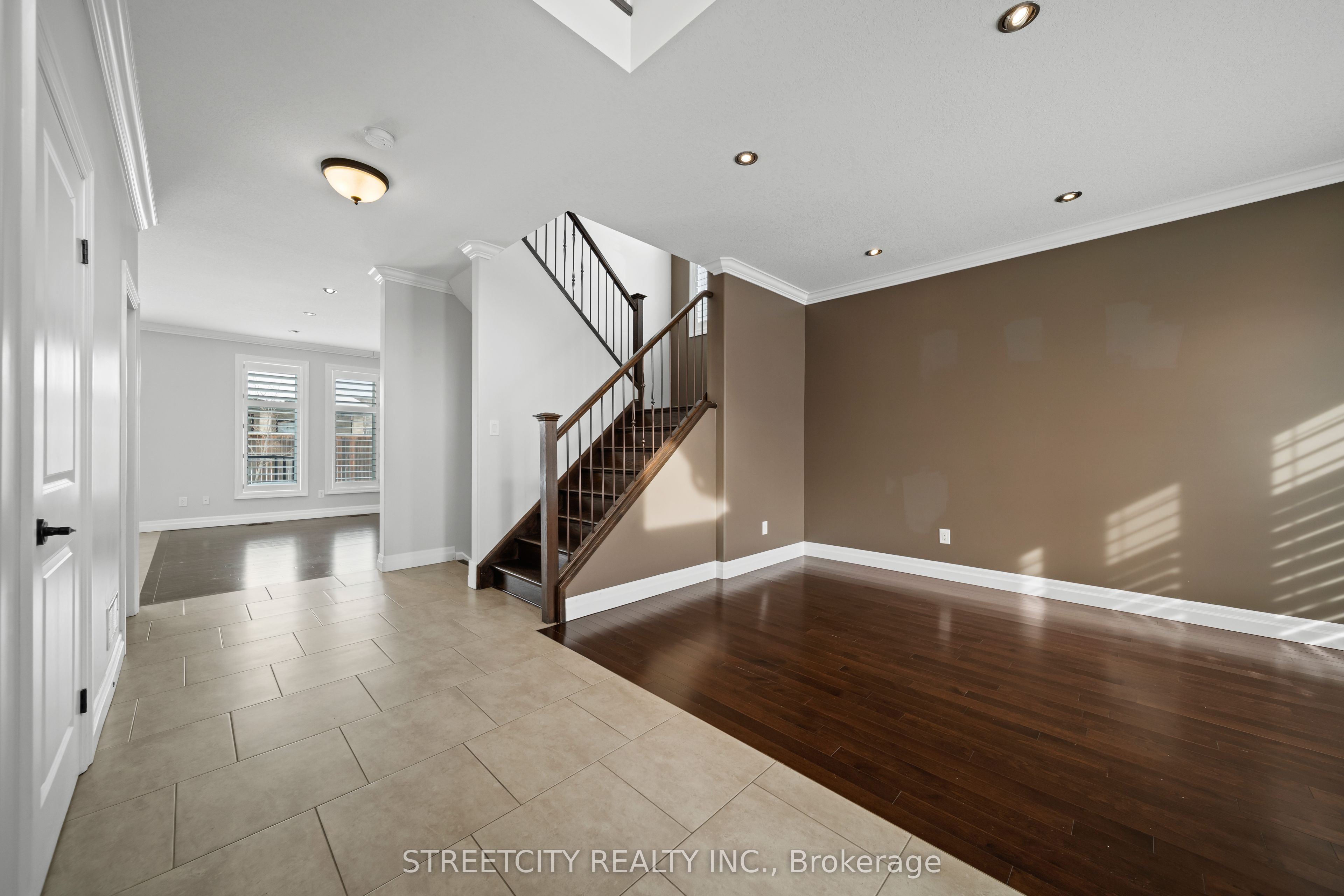 6540 Upper Canada Cross Property Photo 6