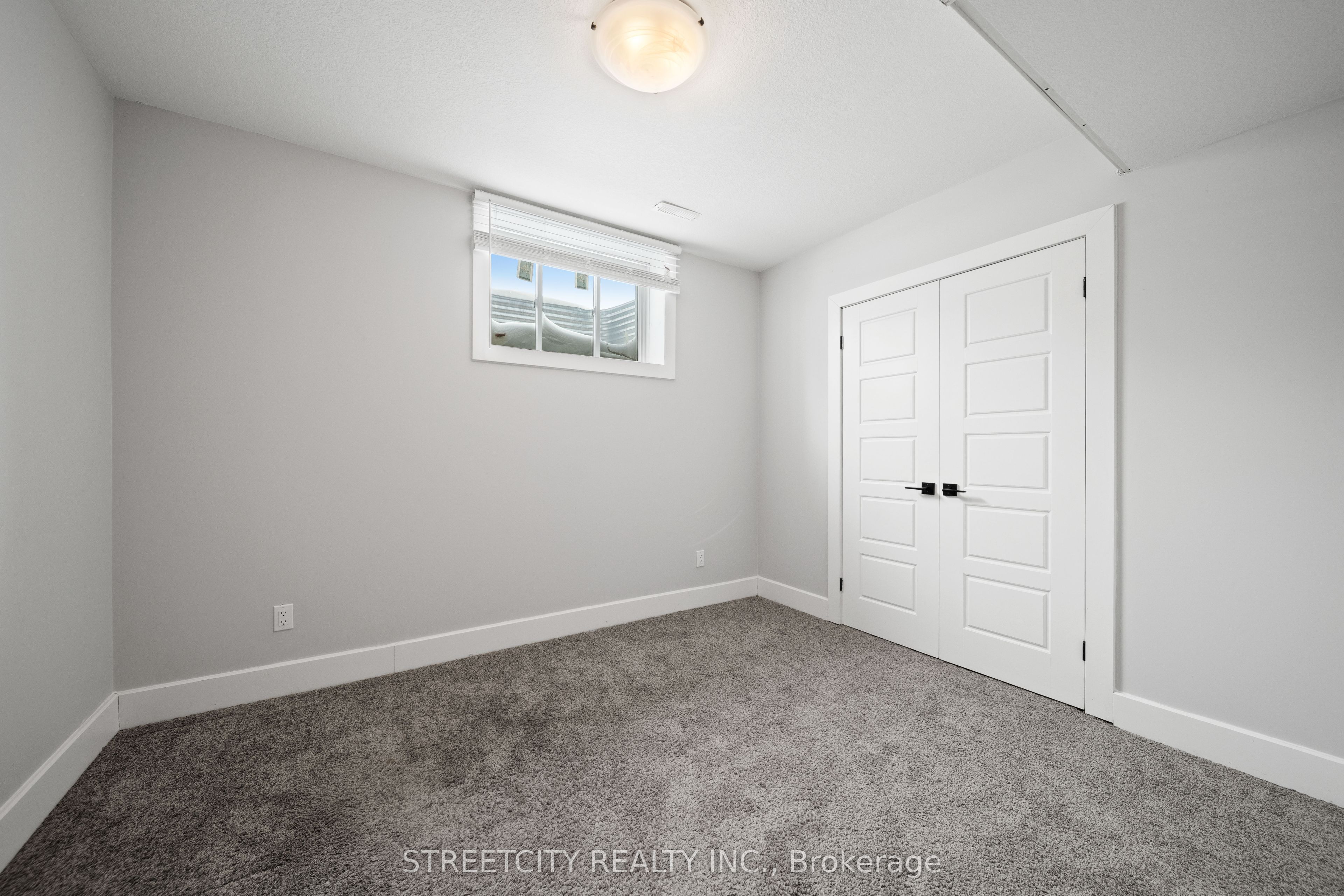 6540 Upper Canada Cross Property Photo 42