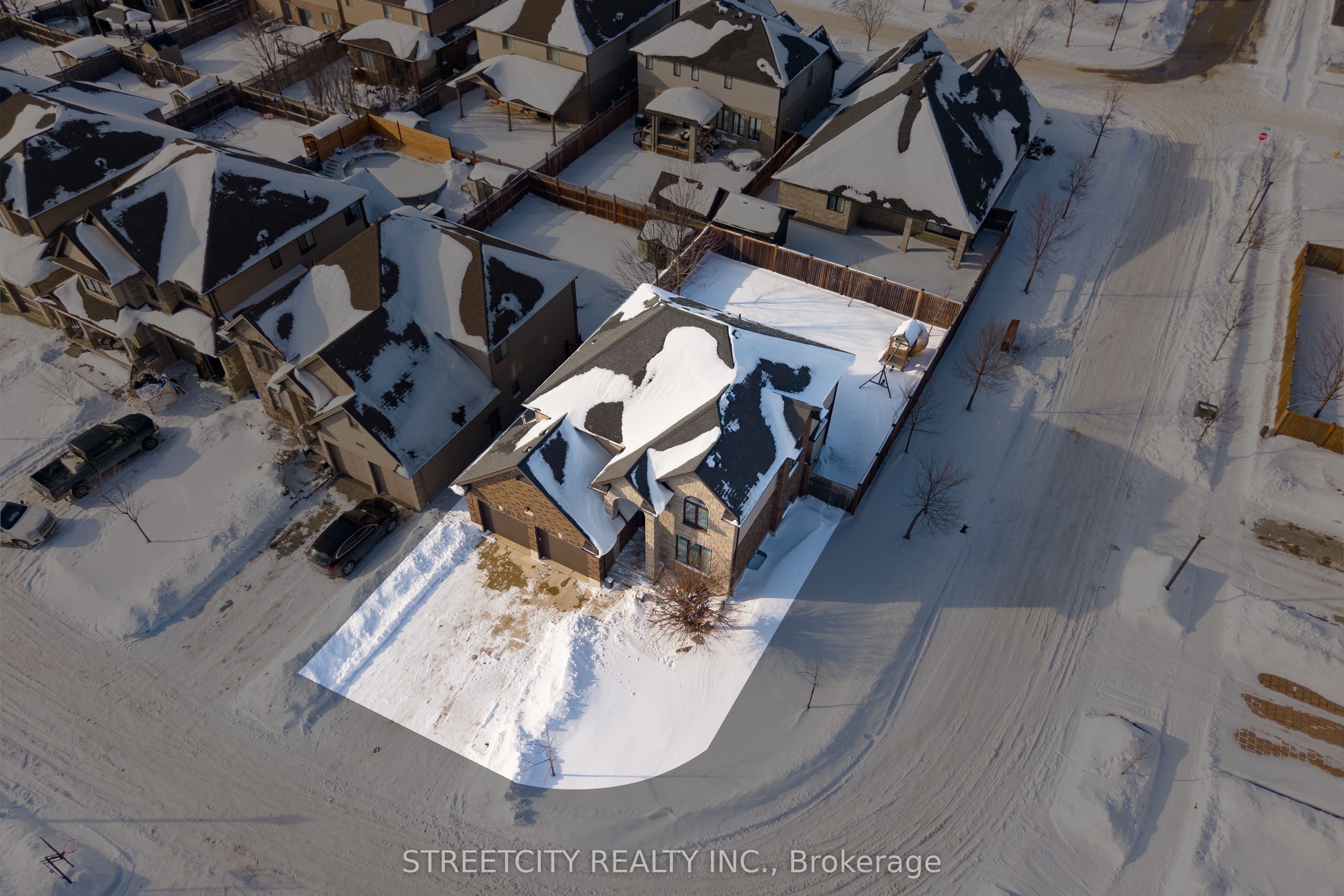 6540 Upper Canada Cross Property Photo 43