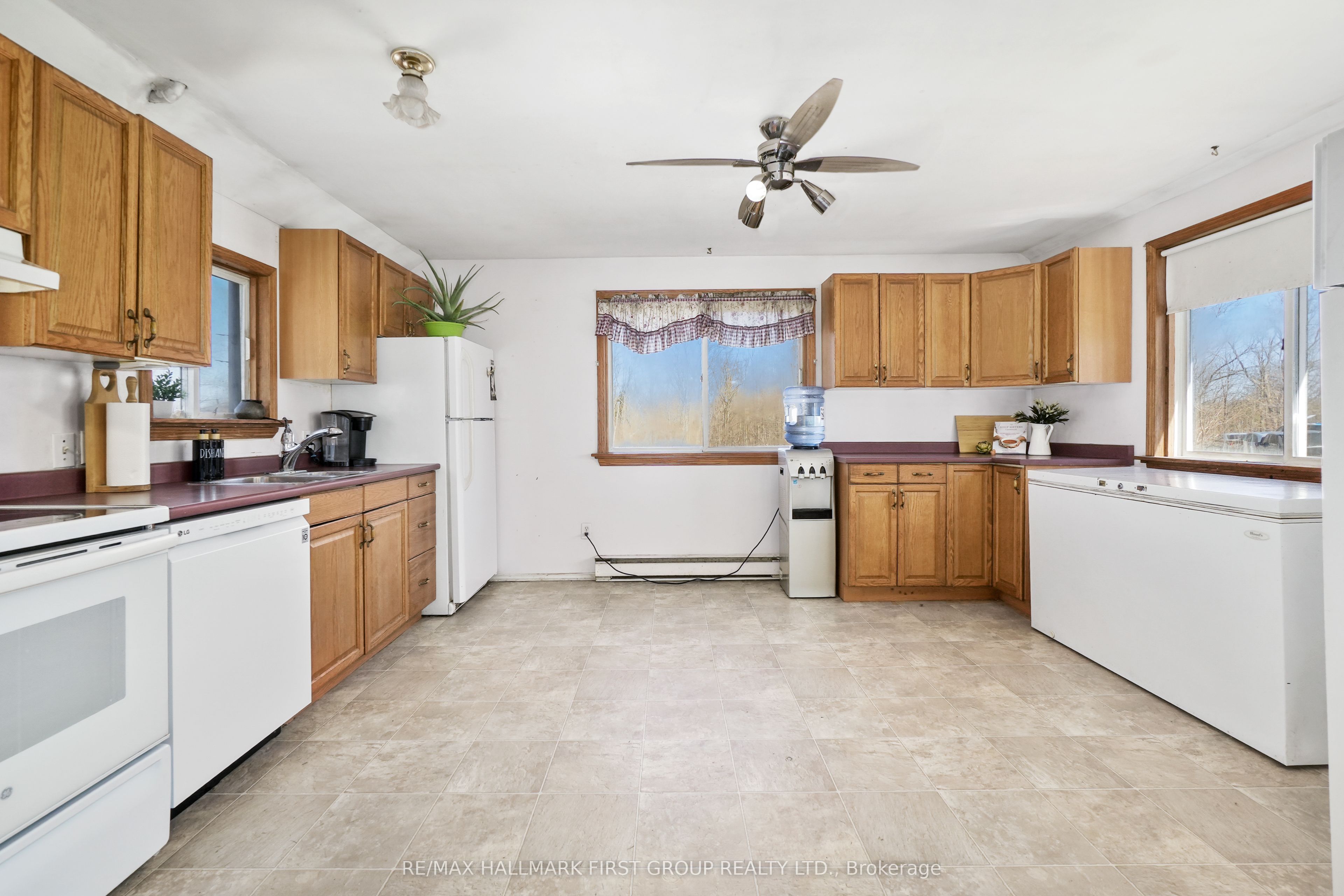 19 Halstead Road Property Photo 10
