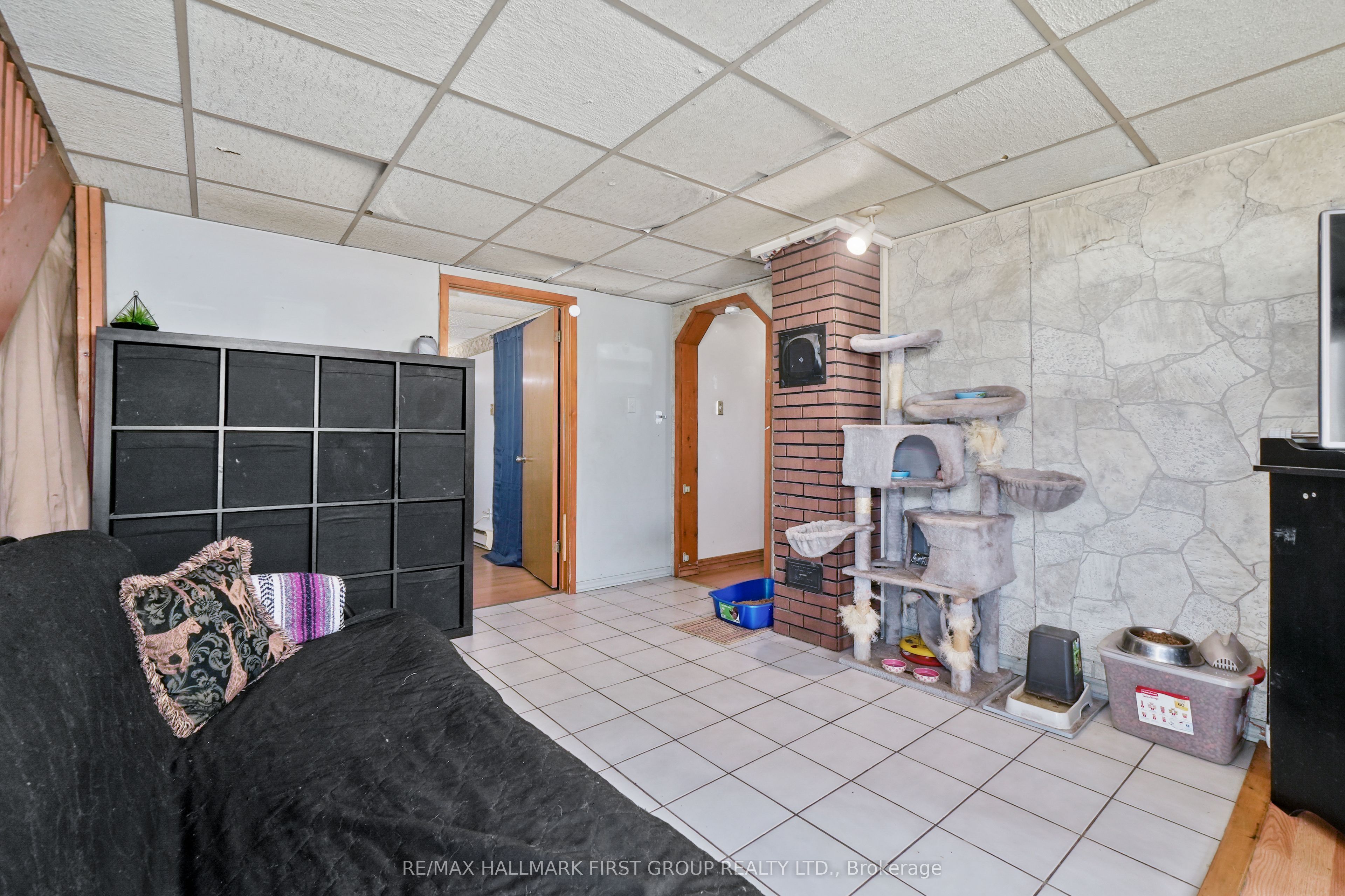 19 Halstead Road Property Photo 24