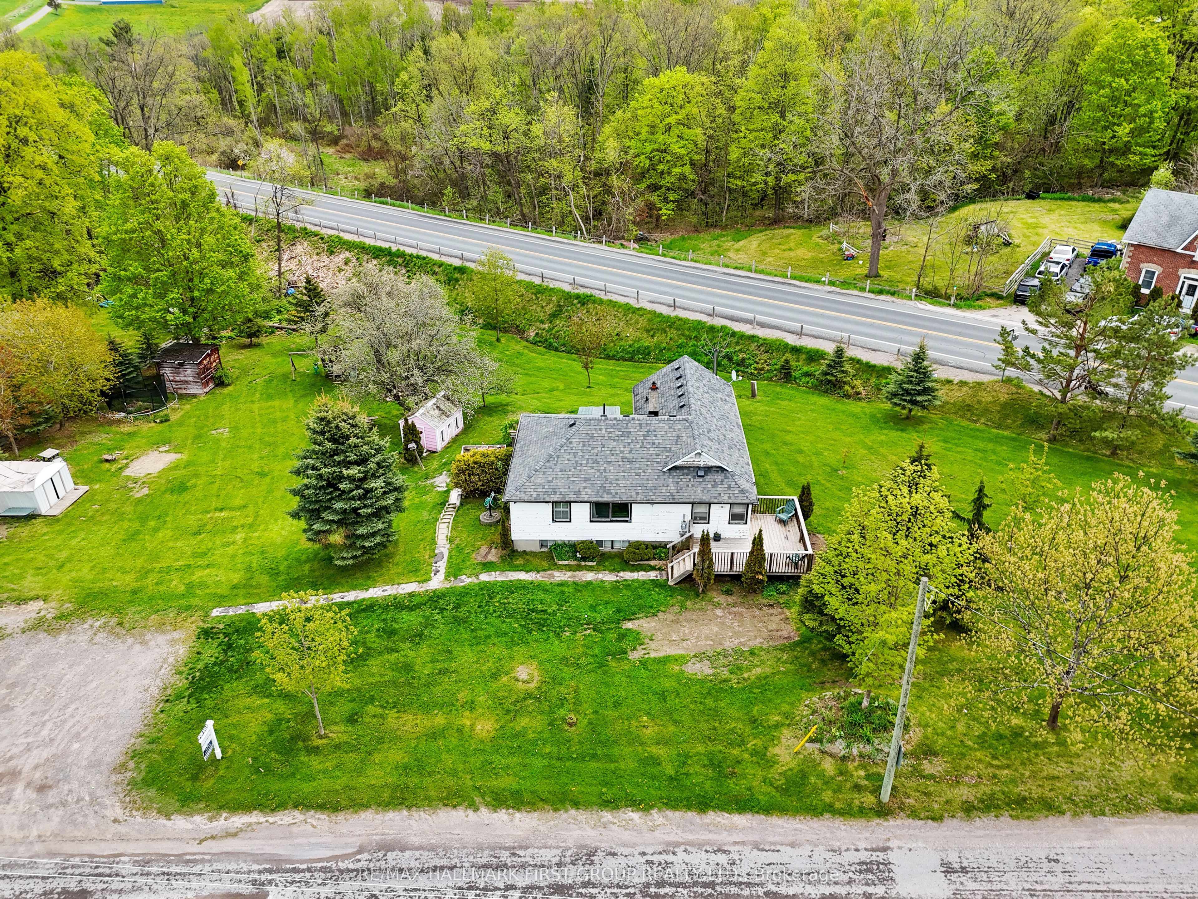 19 Halstead Road Property Photo 41
