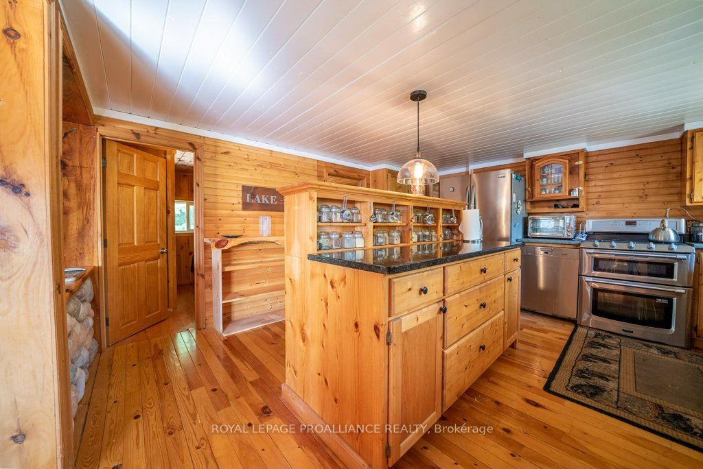 2475 Alfs Bay Lane Property Photo 17