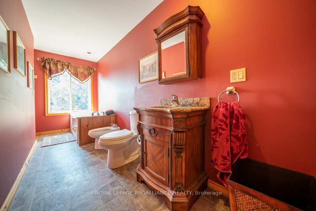 2475 Alfs Bay Lane Property Photo 33