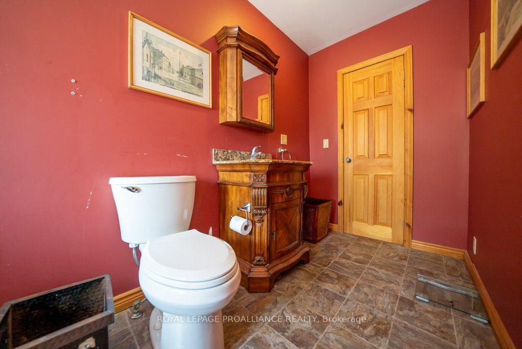 2475 Alfs Bay Lane Property Photo 34