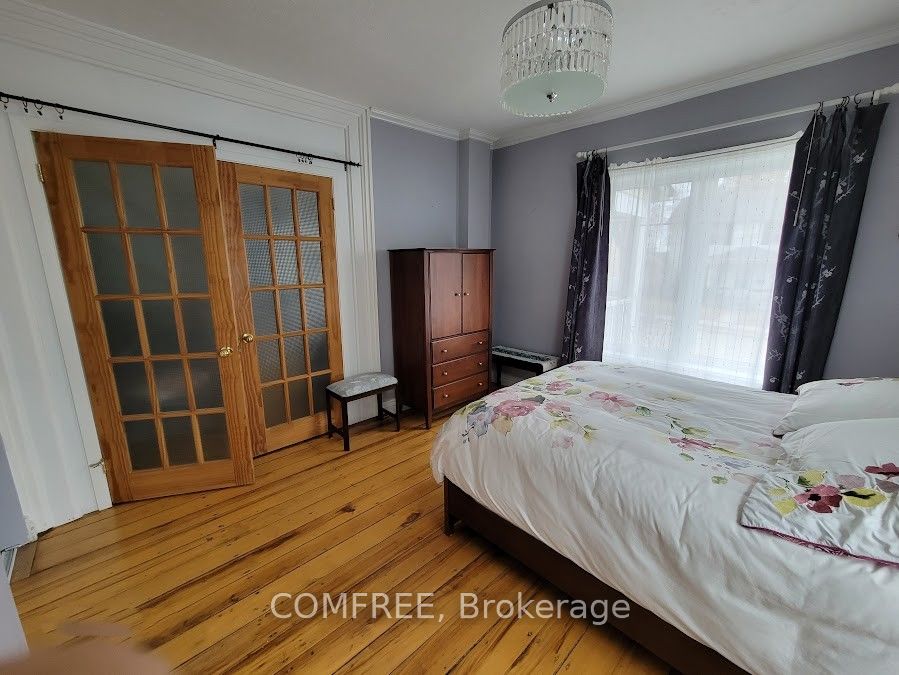 136 John Street Property Photo 17