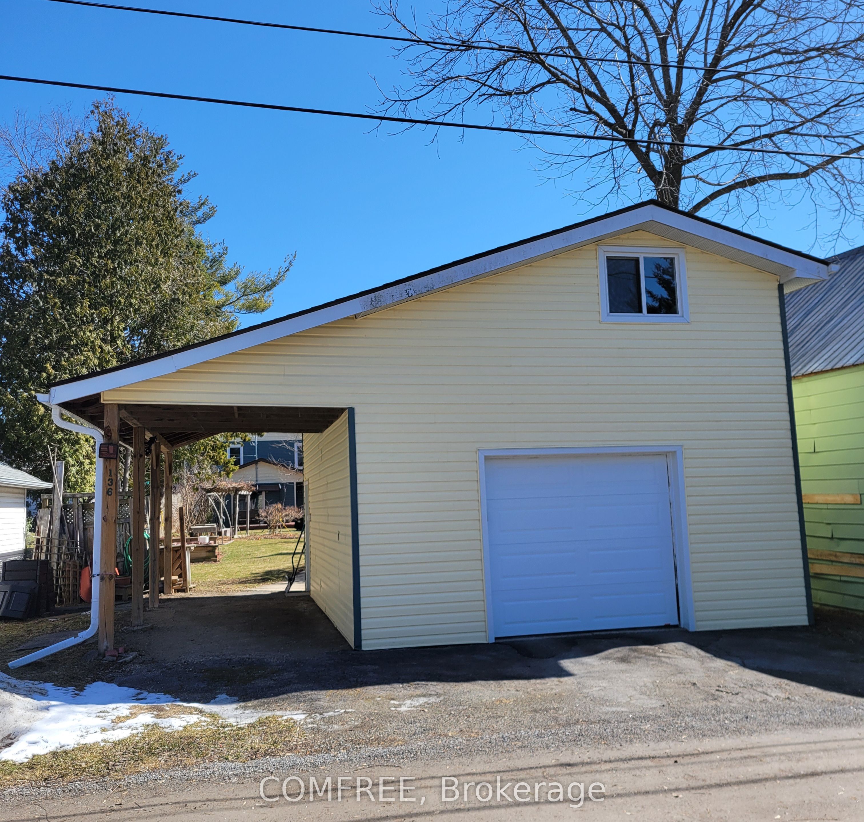 136 John Street Property Photo 35