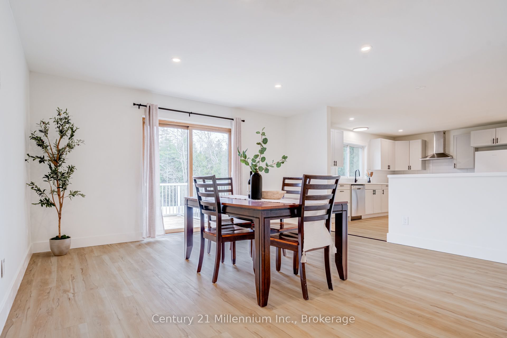12 Nicholas Street Property Photo 14