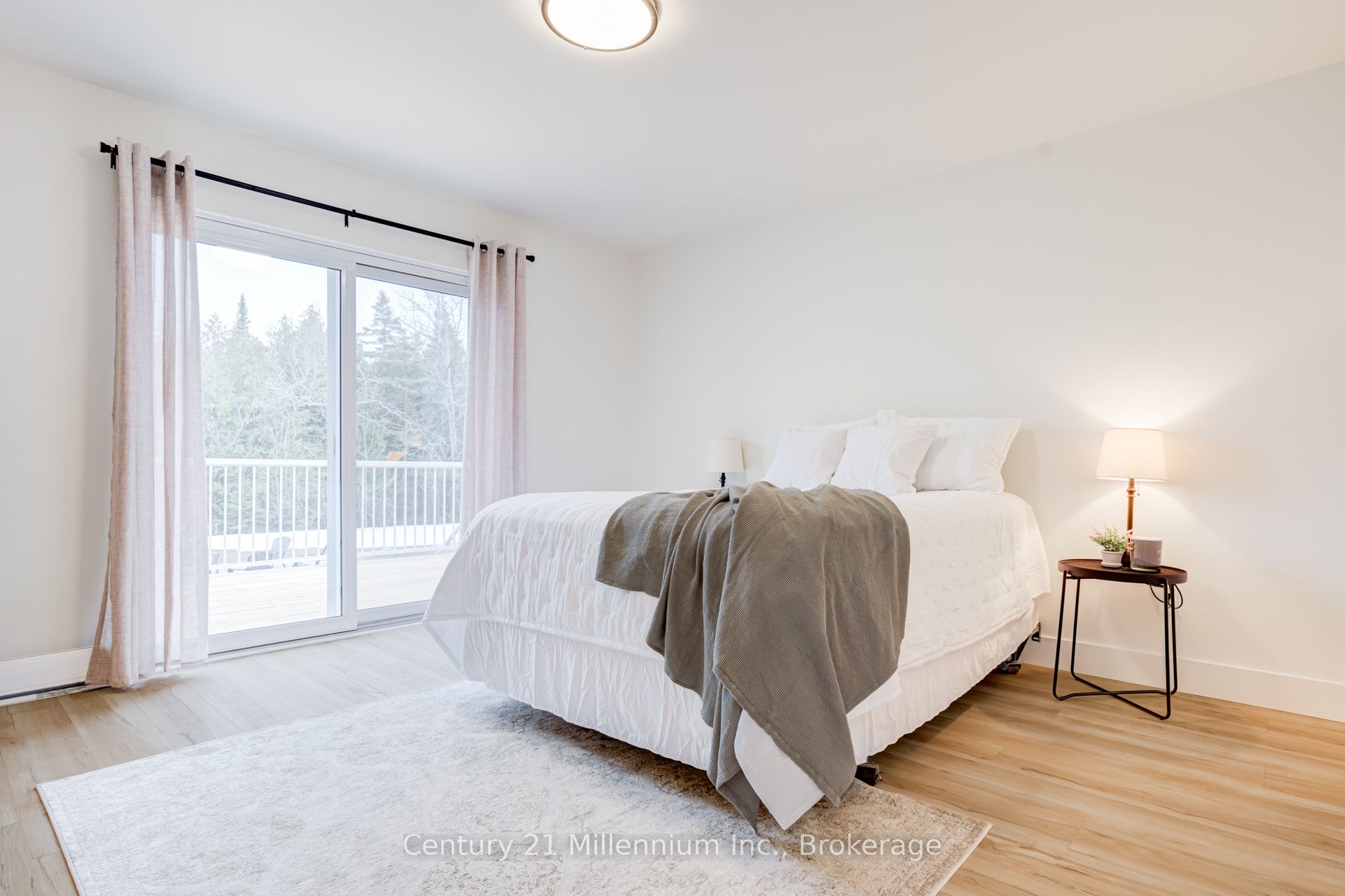 12 Nicholas Street Property Photo 17