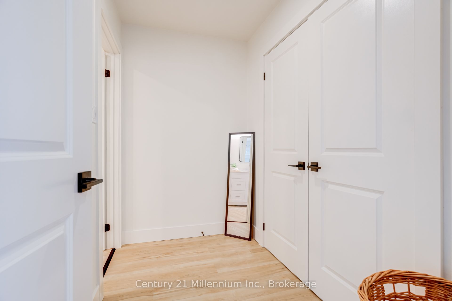 12 Nicholas Street Property Photo 19