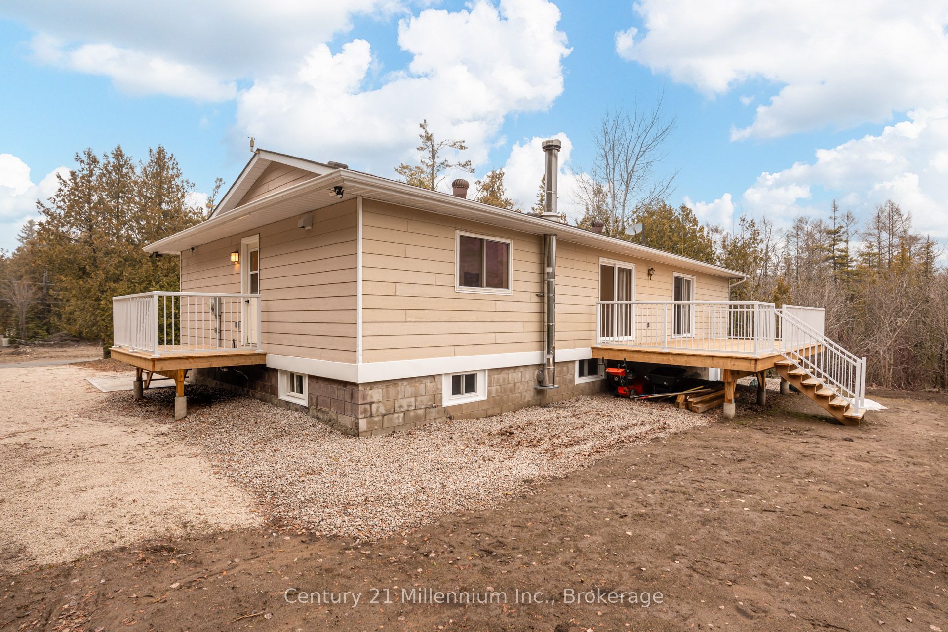 12 Nicholas Street Property Photo 38