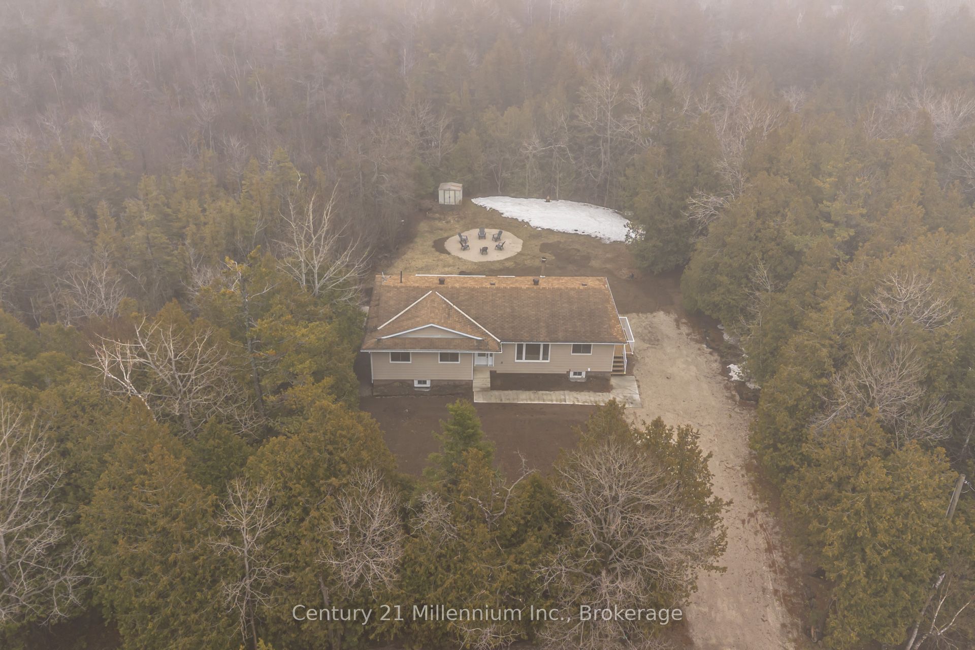 12 Nicholas Street Property Photo 44