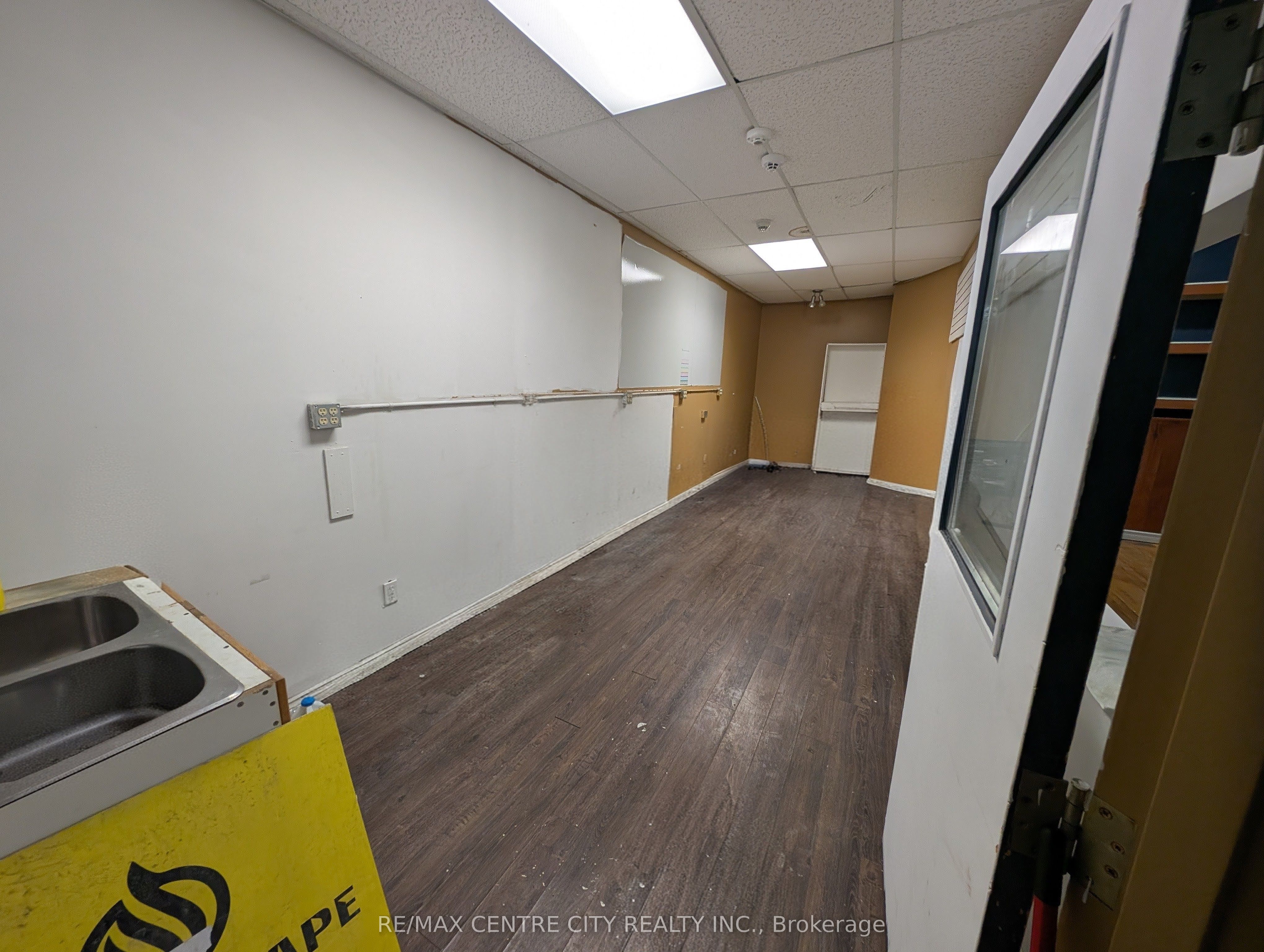 362 Richmond Street Unit B Property Photo 3
