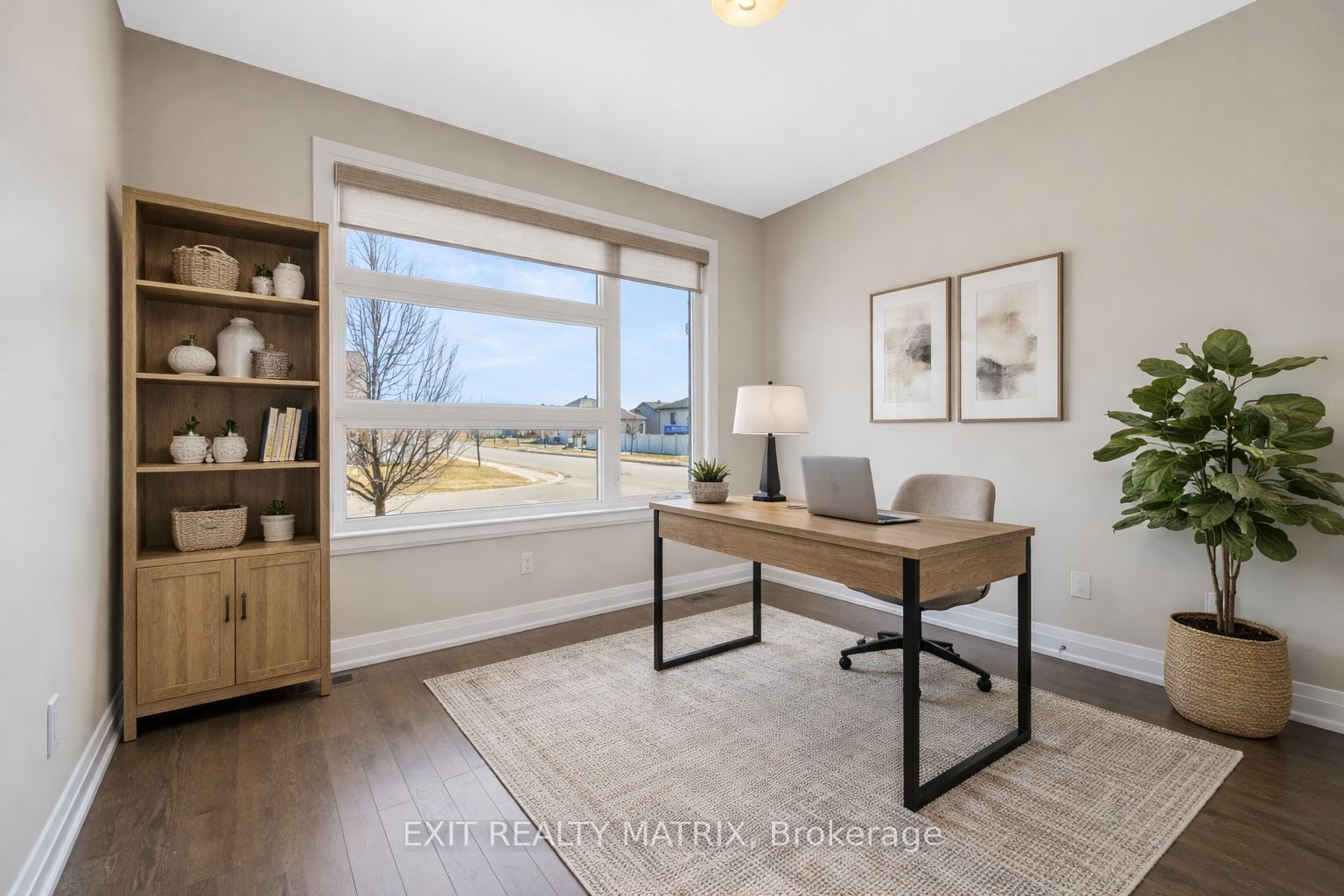 401 Bruges Street Property Photo 11