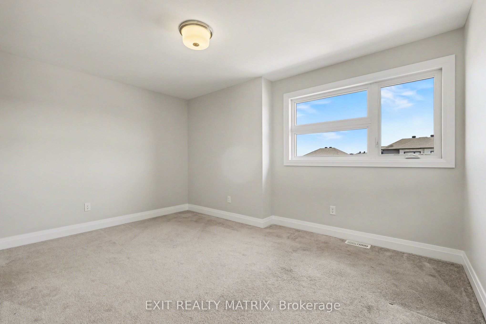 401 Bruges Street Property Photo 16