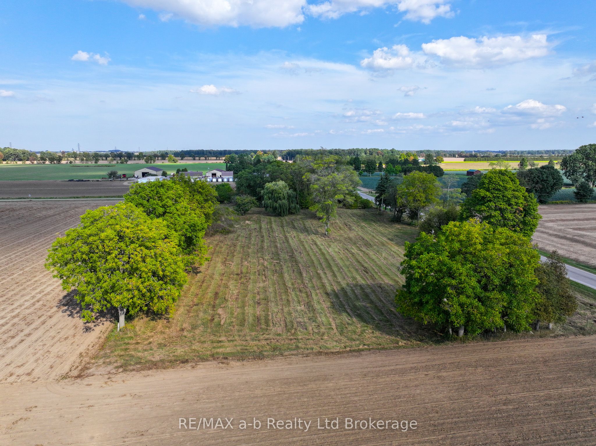 188 12th Concession Road Property Photo 6