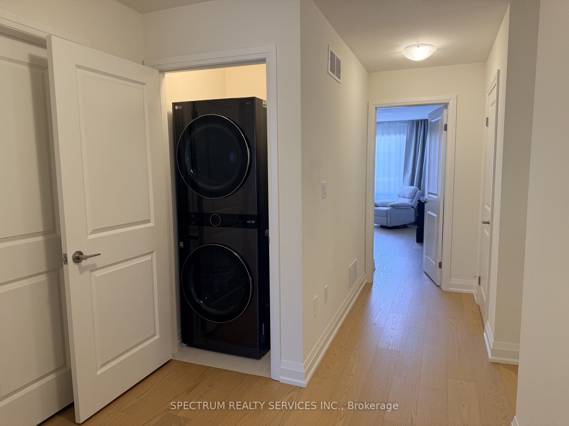 7436 Matteo Drive Property Photo 11