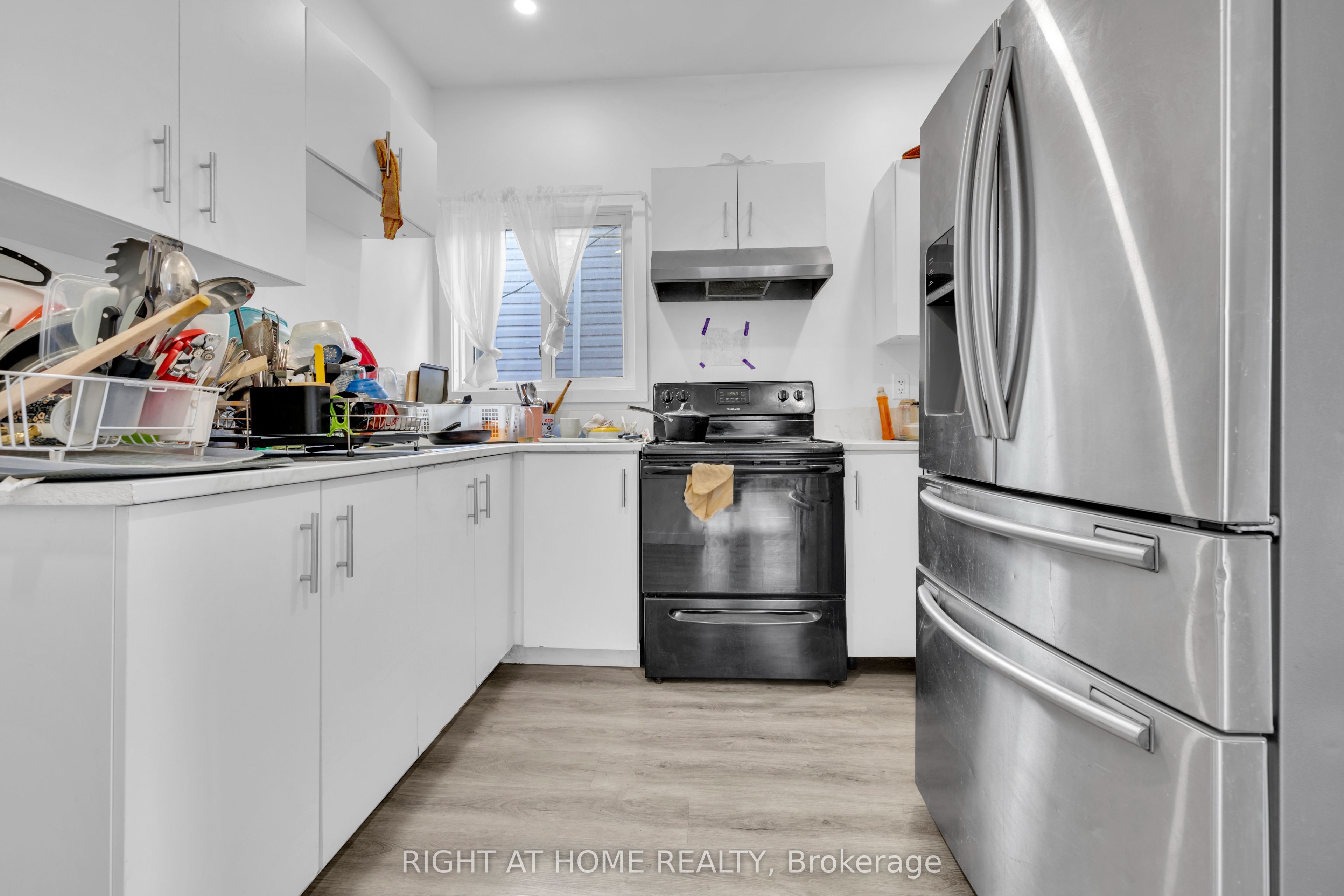 539 Campbell Avenue Property Photo 4