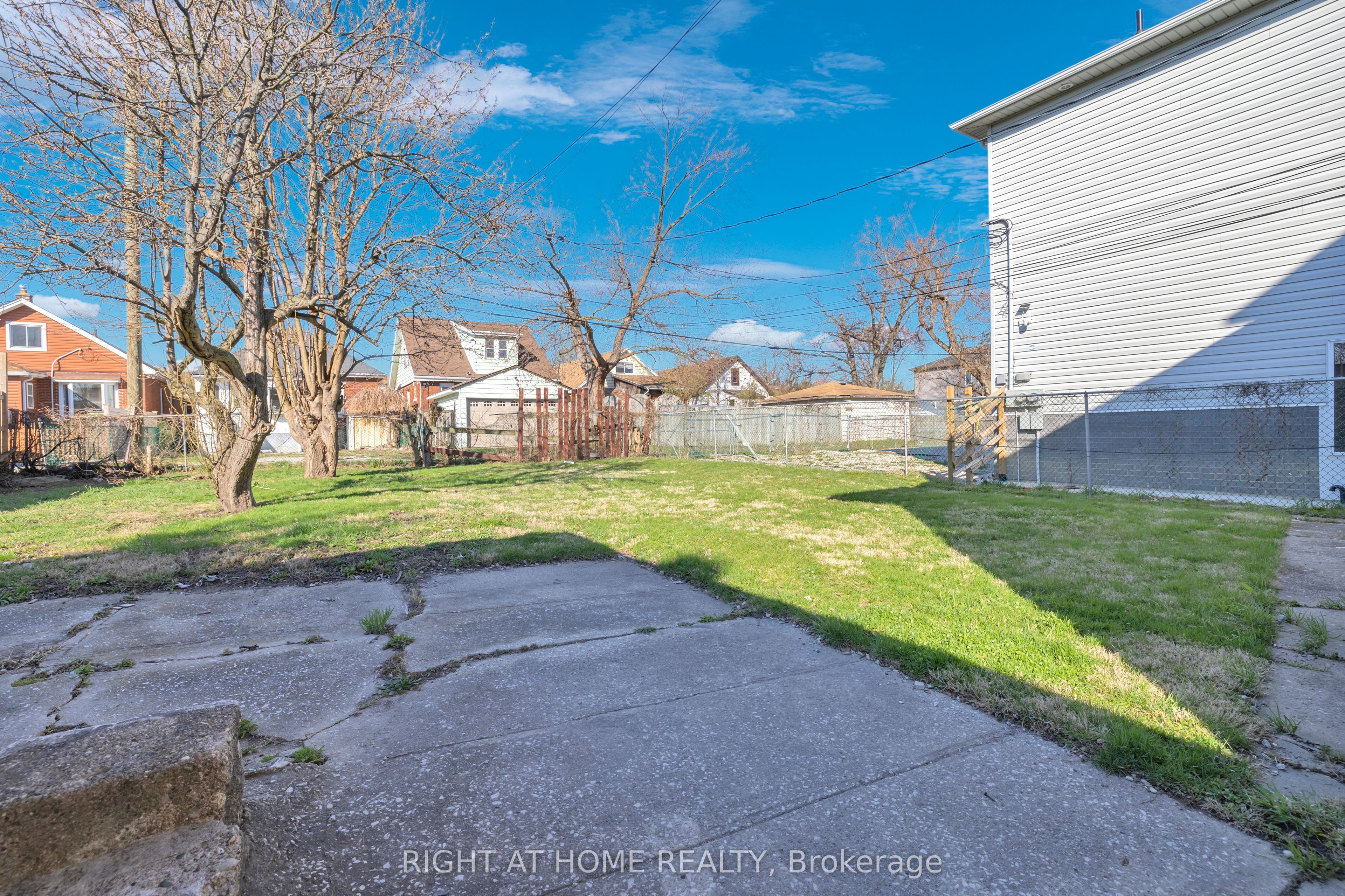 539 Campbell Avenue Property Photo 22