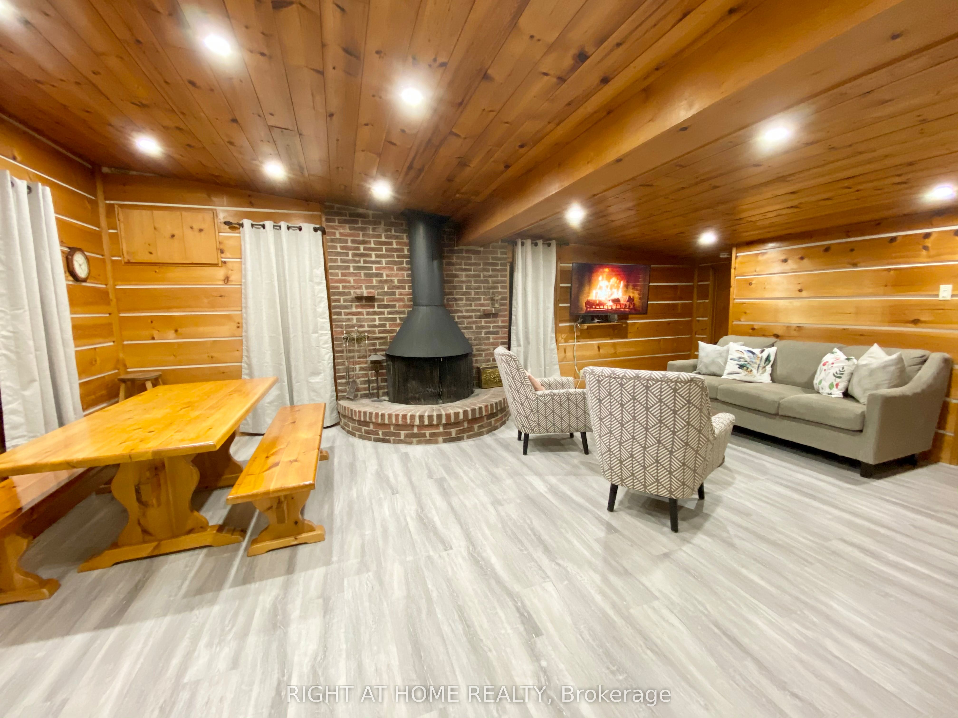 108 Settlers Way Property Photo 3