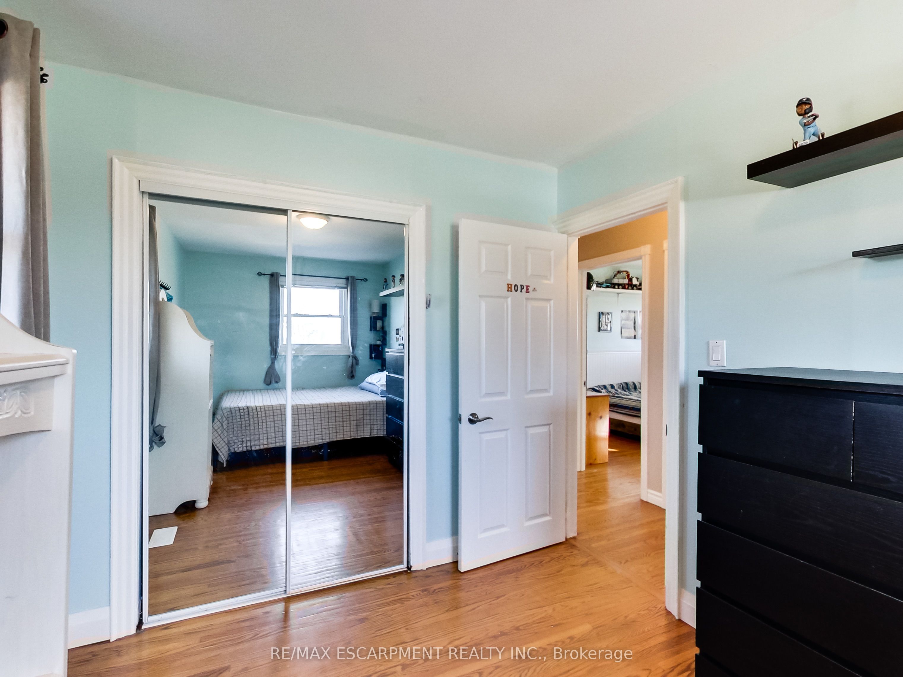 9183 Silver Street Property Photo 26